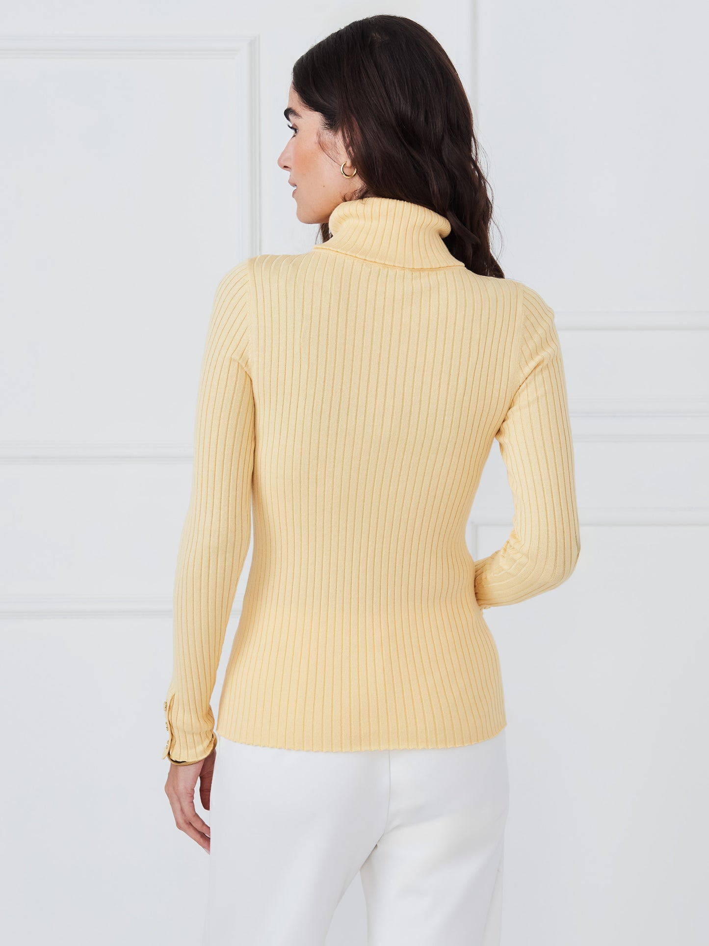 J.McLaughlin Arlette sweater in pale yellow made with cotton. 