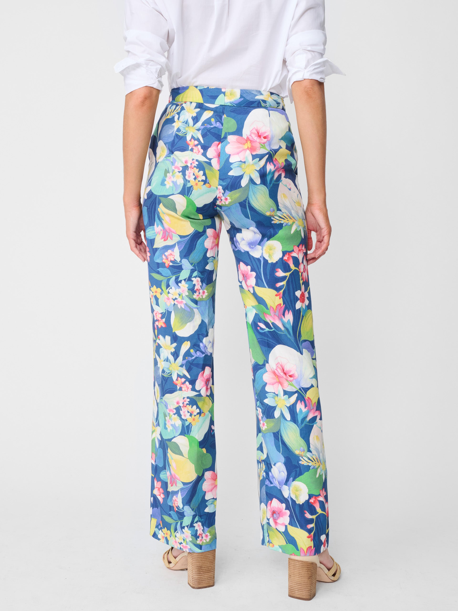 Model wearing J.McLaughlin Broderick pants in navy/multi made with tencel.