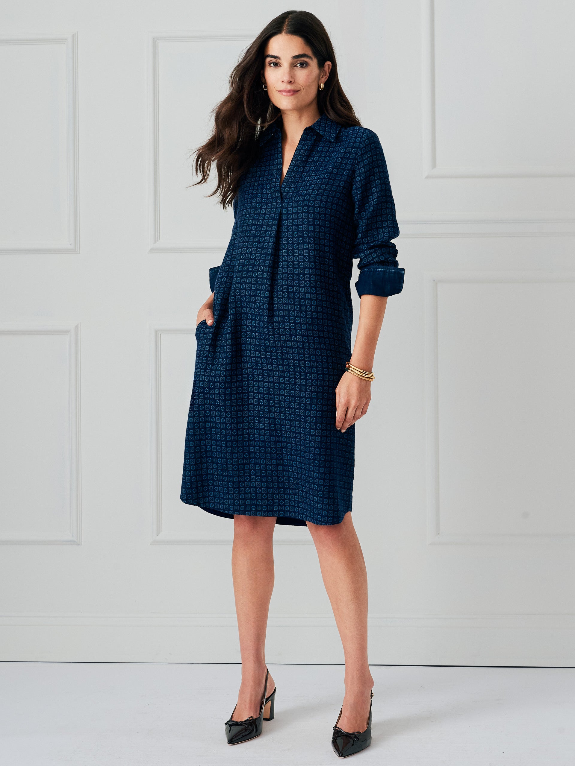 J.McLaughlin Cagney dress in navy made with cotton/polyester.