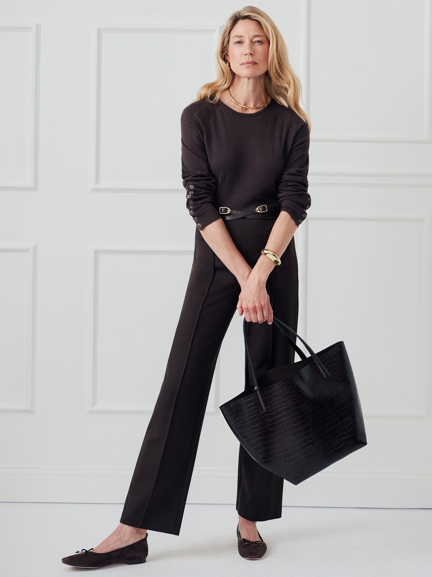 J.McLaughlin Calder pants in dark brown made with bainbridge cloth. 