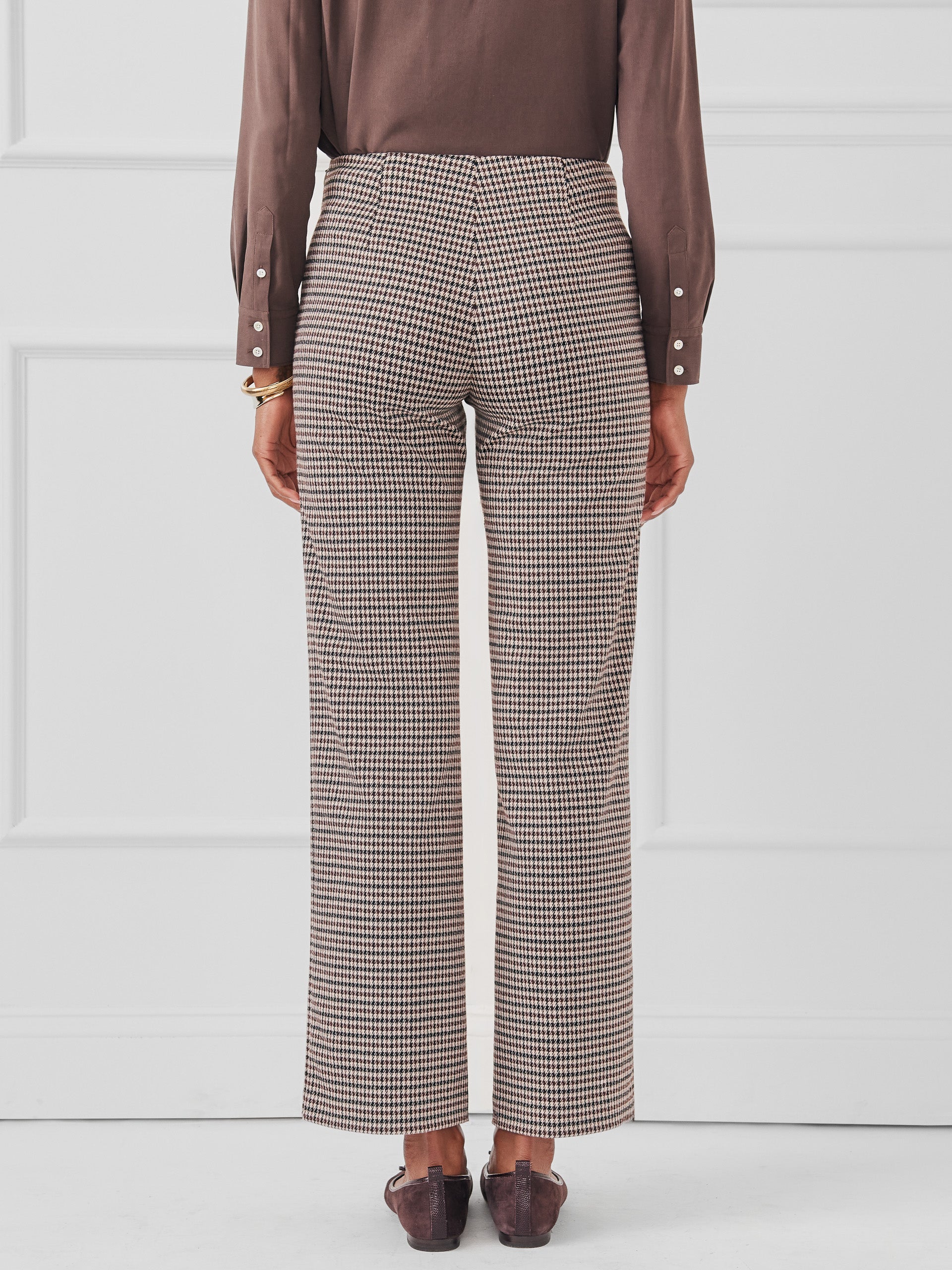 J.McLaughlin Calder pants in cream/brown/black made with polyester/rayon. 