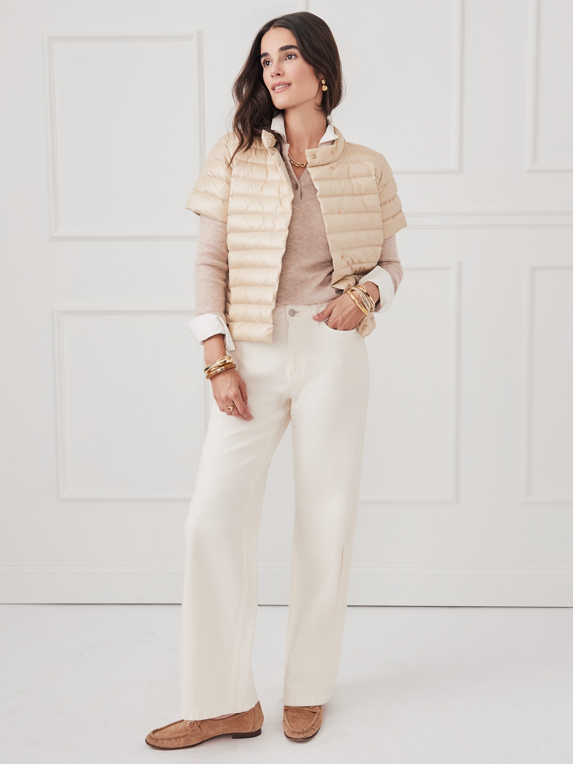 J.McLaughlin Cam sweater in heather oatmeal made with cashmere.