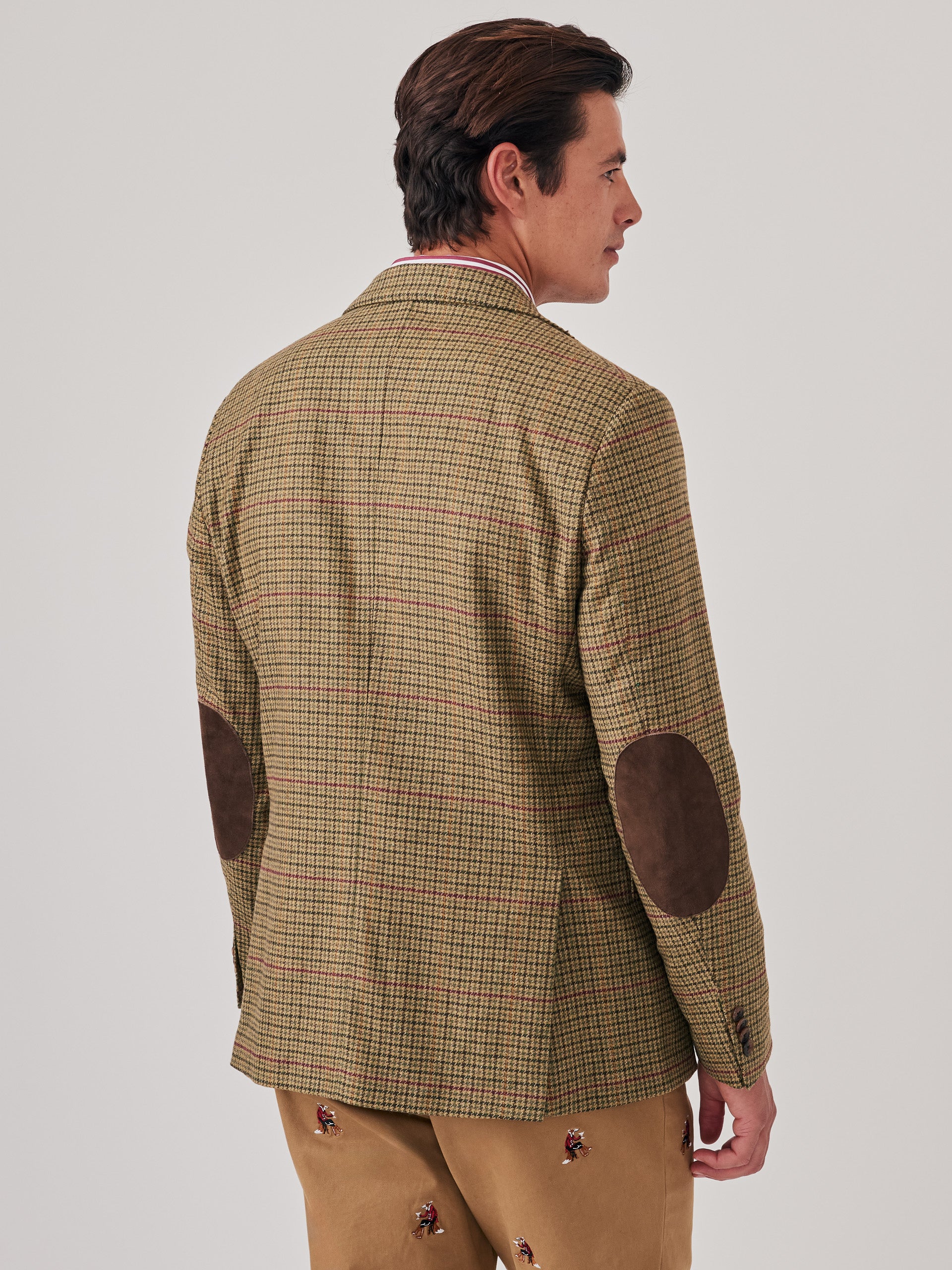 J.McLaughlin McCown sportcoat in camel/dark brown made with wool.