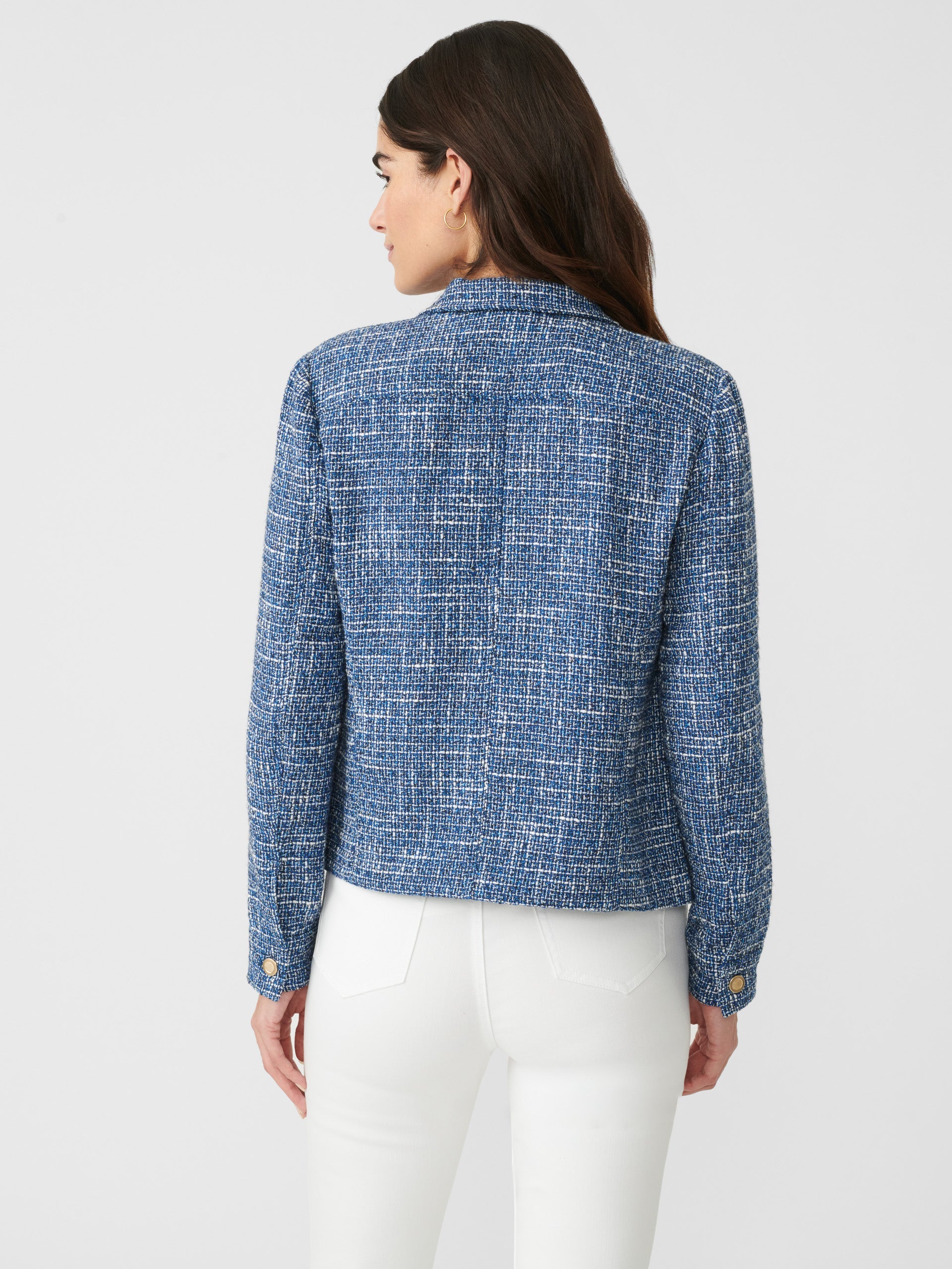 Model wears J.McLaughlin Colby Tweed Jacket in blue made with cotton/polyester/linen.