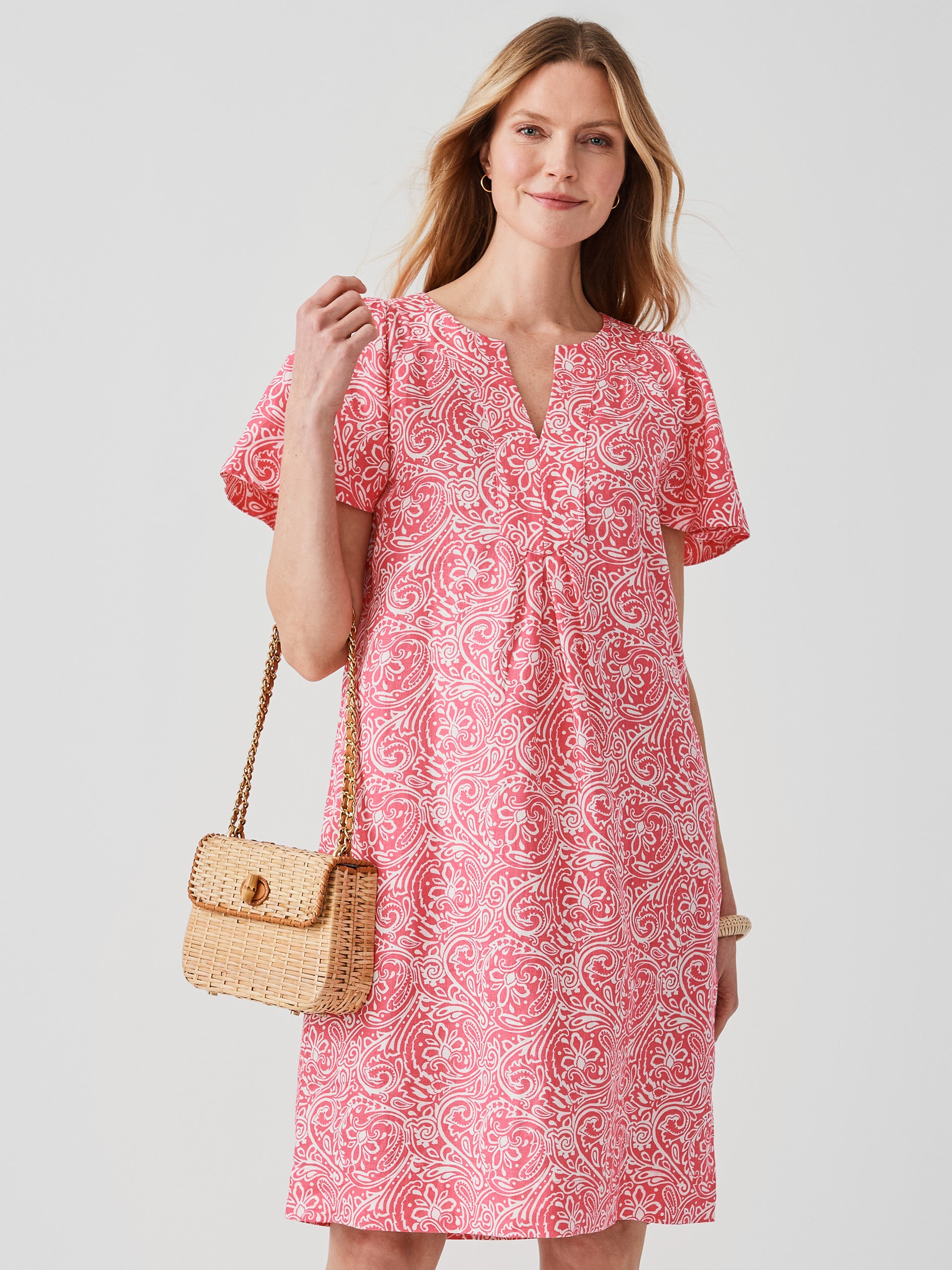 J.McLaughlin Cordelia dress in coral/white made with linen. 