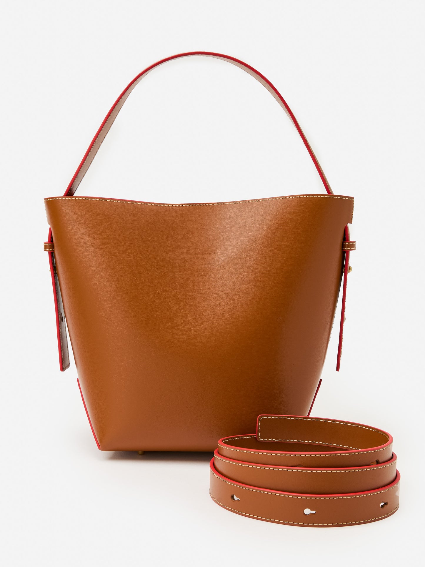 J.McLaughlin Crawford bucket bag in vachetta made with leather.