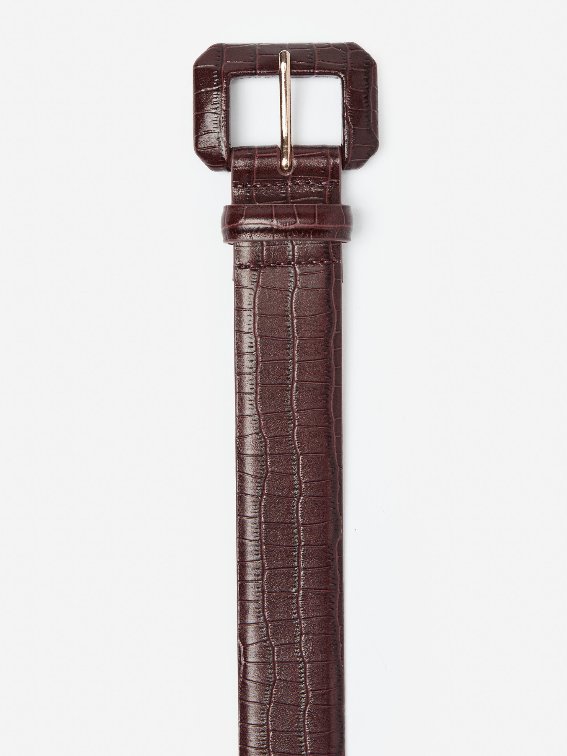 J.McLaughlin Dacia belt in wine made with leather.