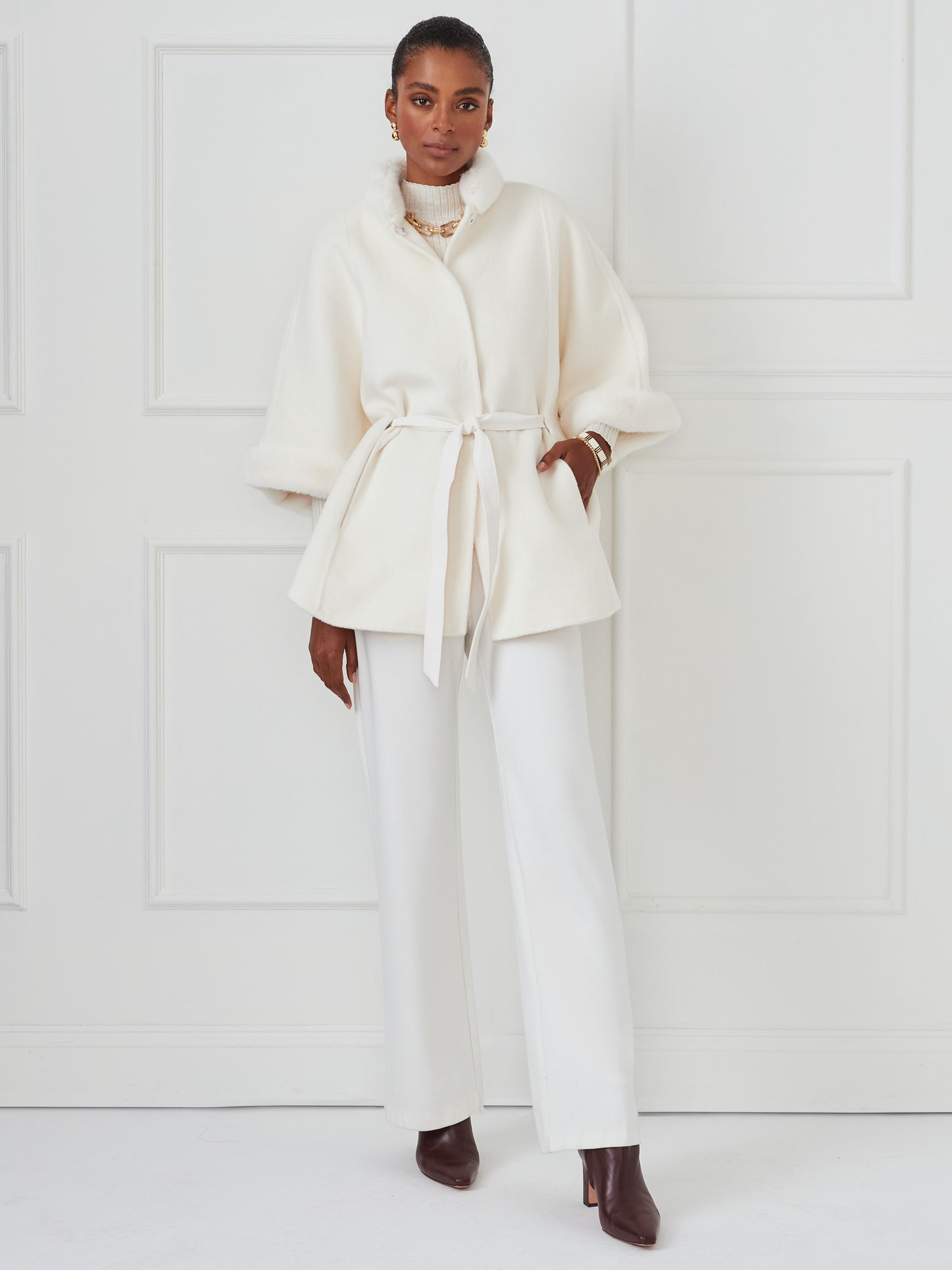 J.McLaughlin Davos poncho in cream made with faux fur/wool.