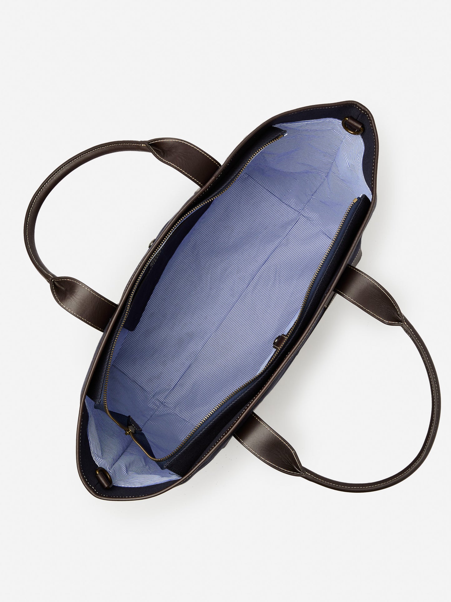 J.McLaughlin Men's everday tote in navy made with nylon and leather.