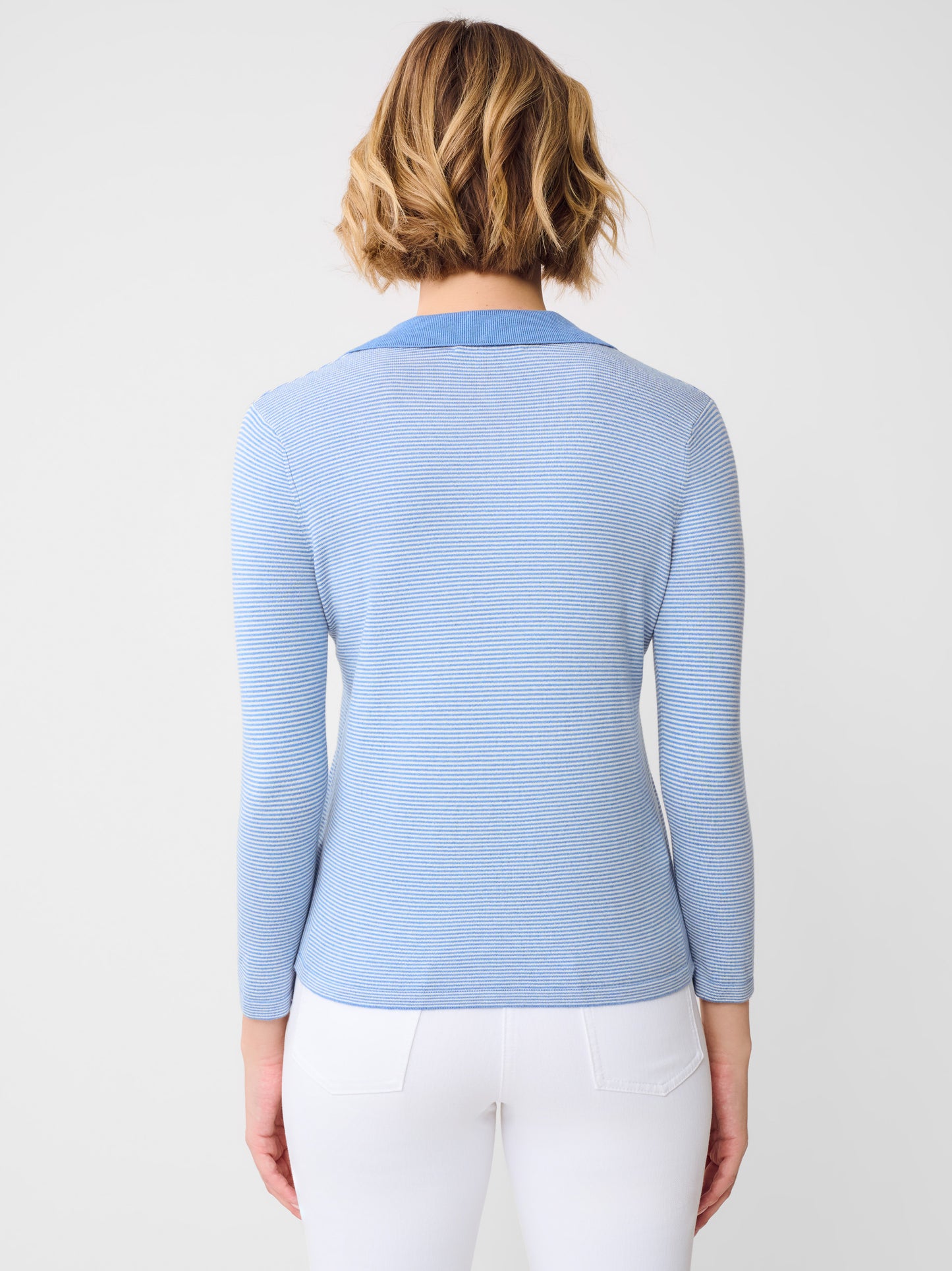 J.McLaughlin Fairfax sweater in blue/egret white made with cotton.