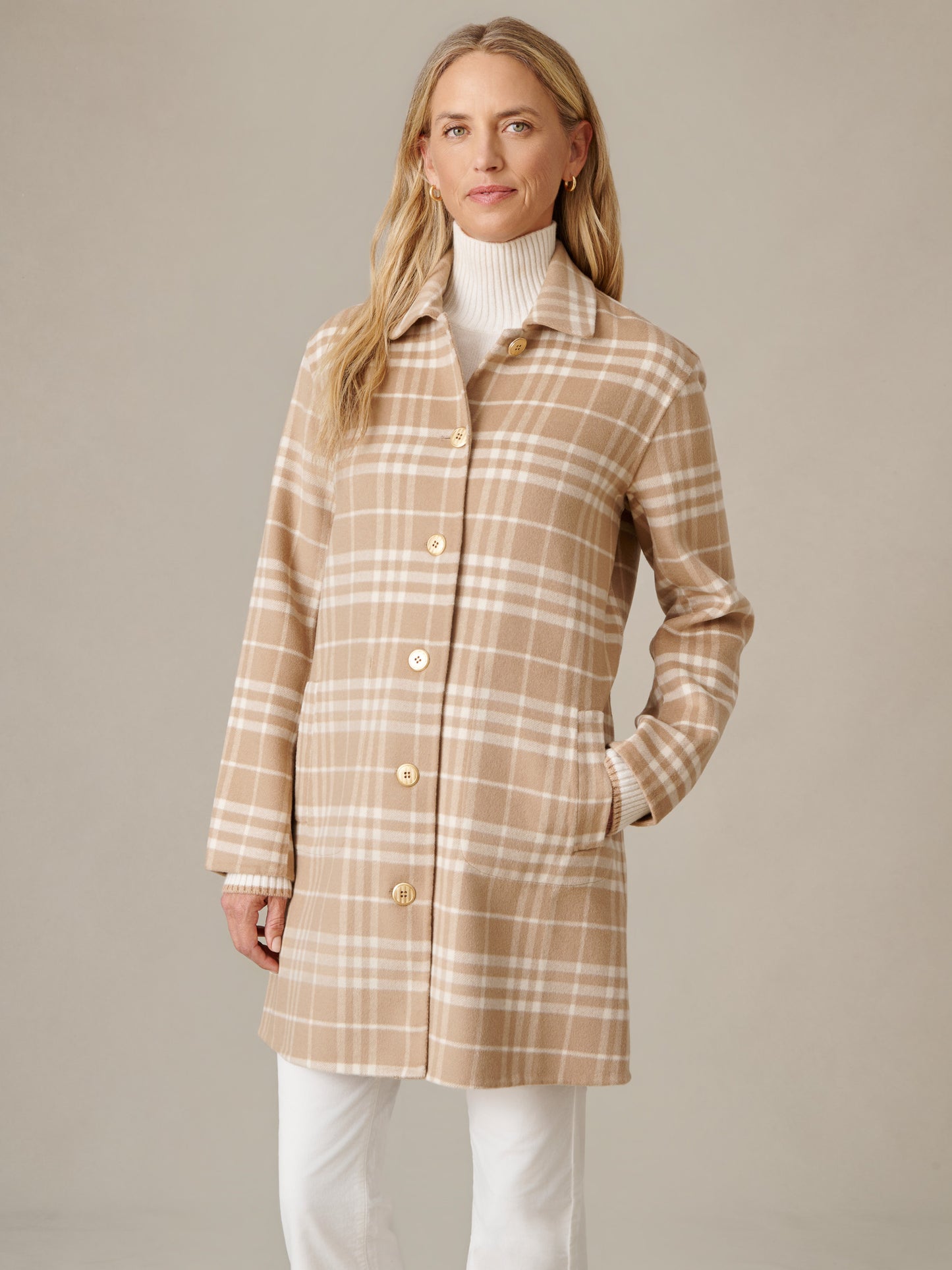 Frade Reversible Coat in Plaid