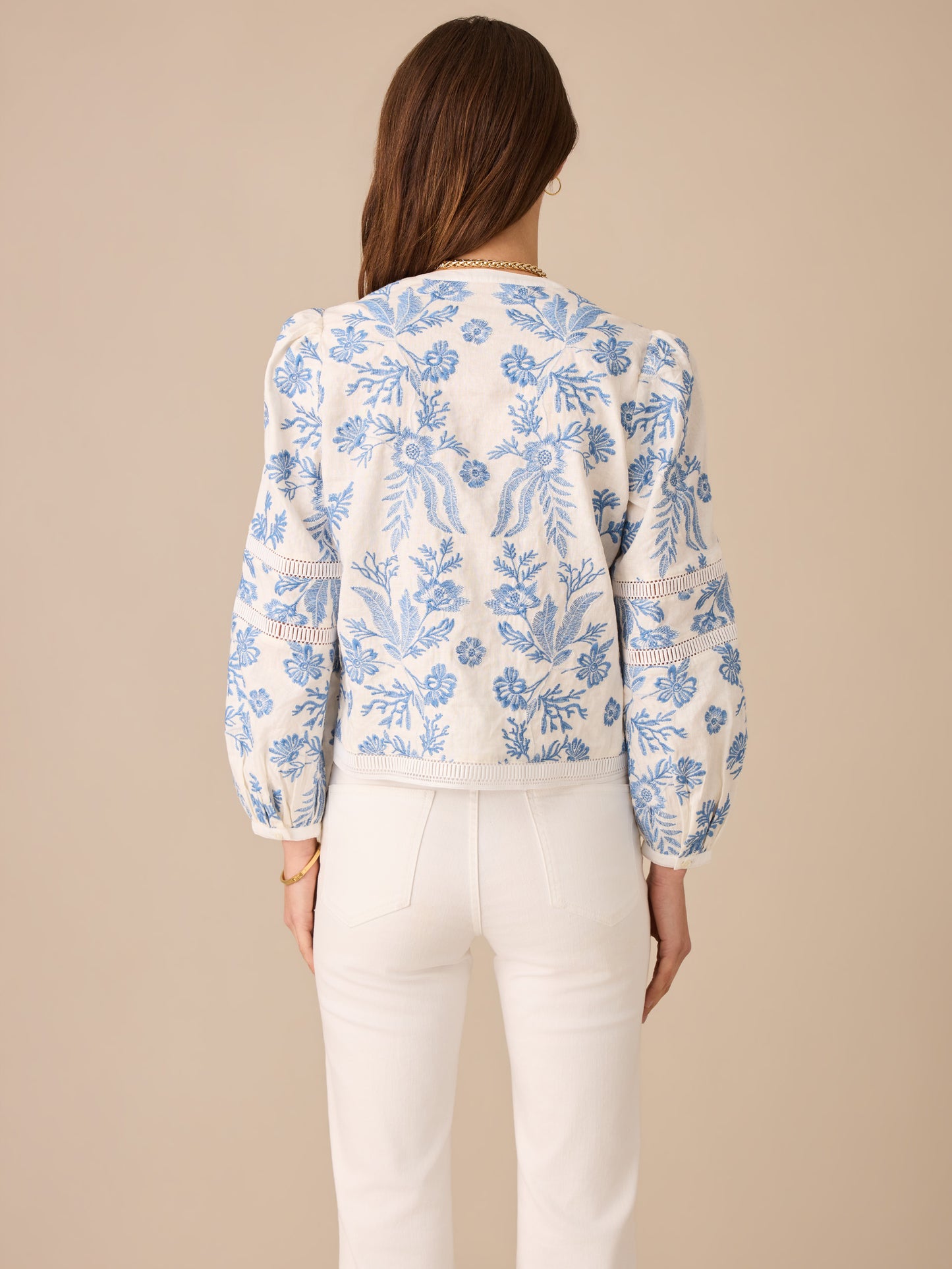 Hilarie Linen Blend Blouse in Embroidery