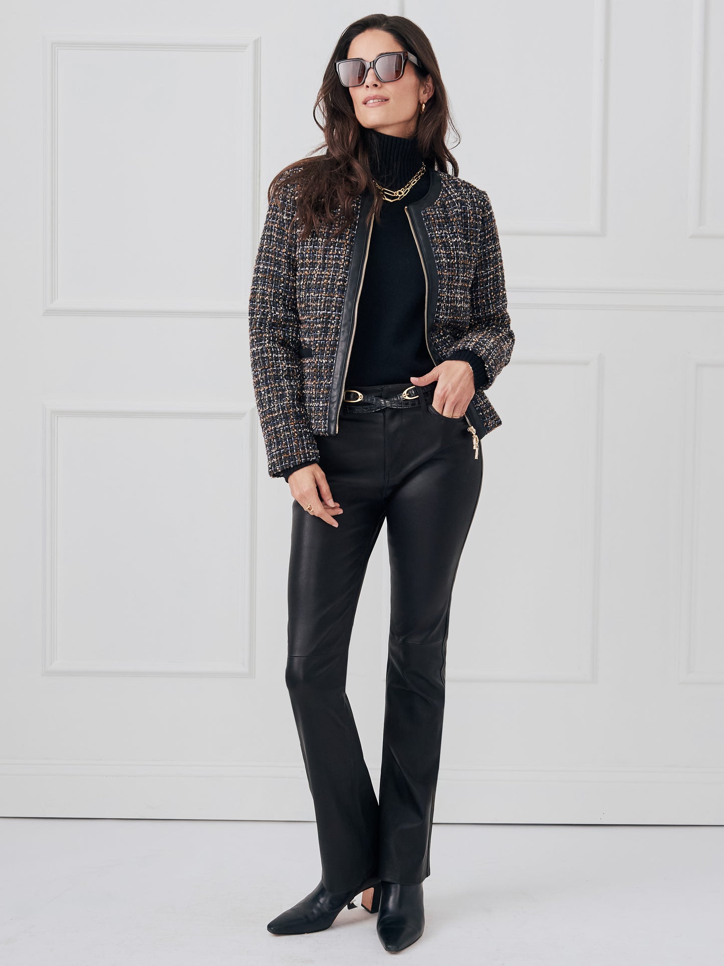 J.McLaughlin Hughes jacket in black/tan made with tweed/leather.