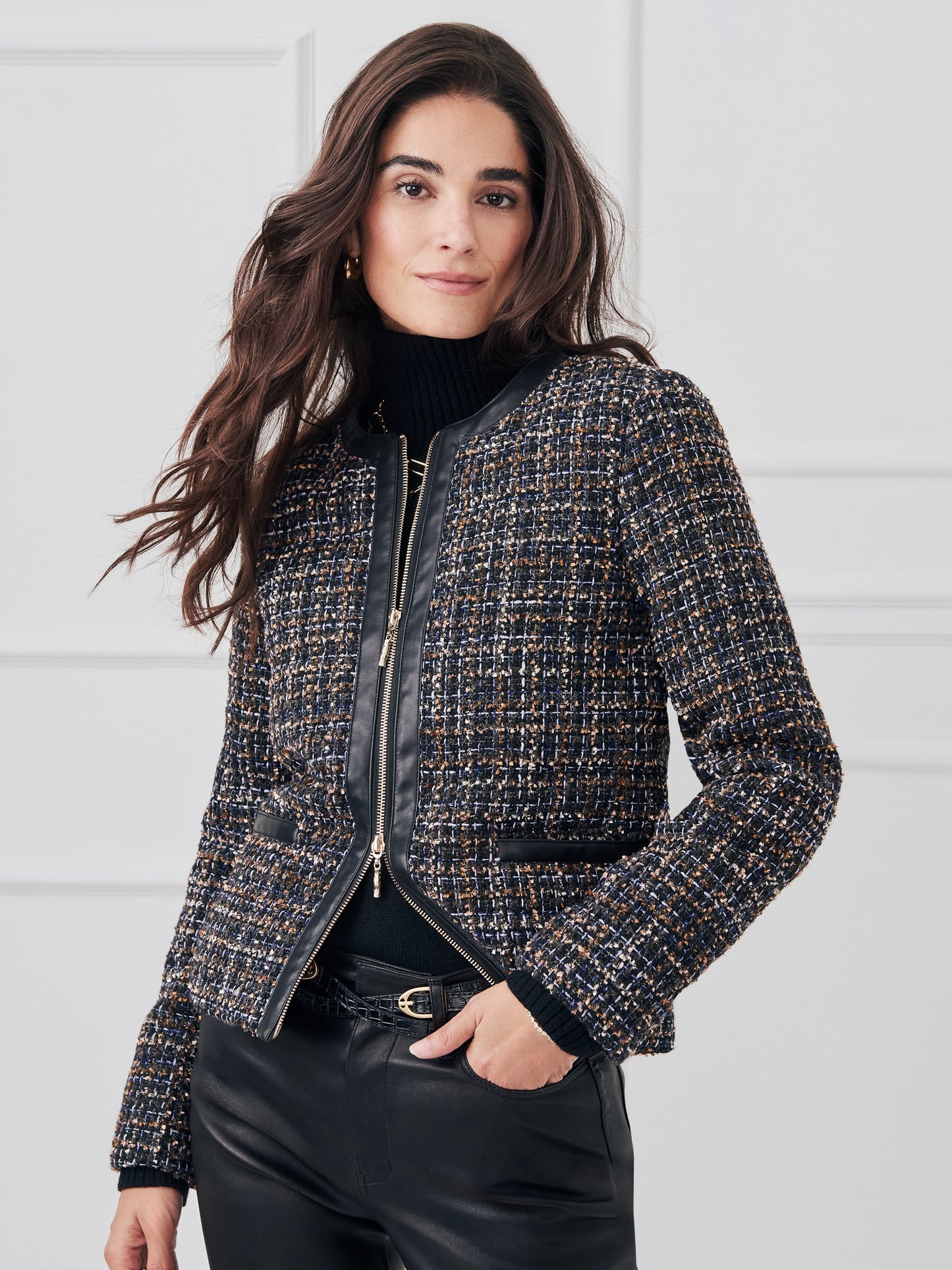 J.McLaughlin Hughes jacket in black/tan made with tweed/leather.