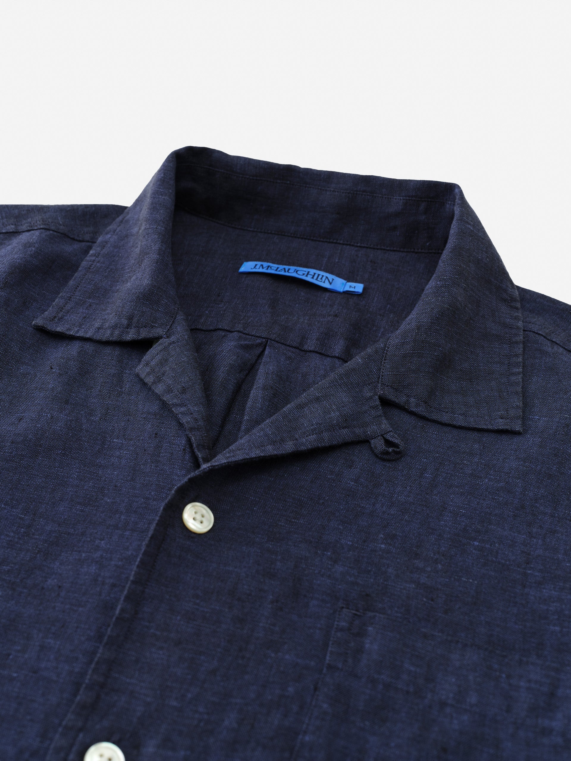 J.McLaughlin Irons shirt in navy made with linen.
