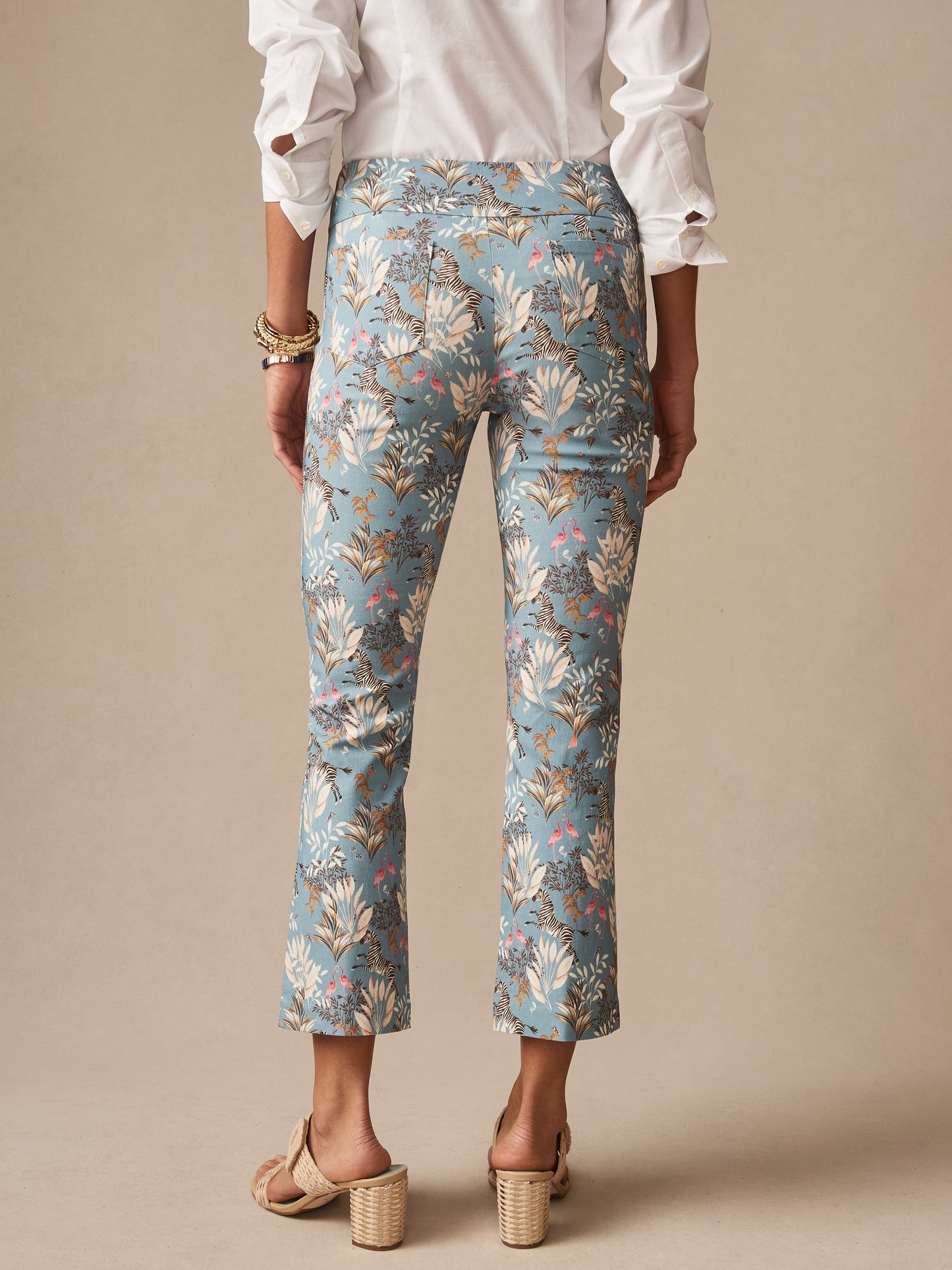 J.McLaughlin ivy pants in blue/multi made with amelia cloth.