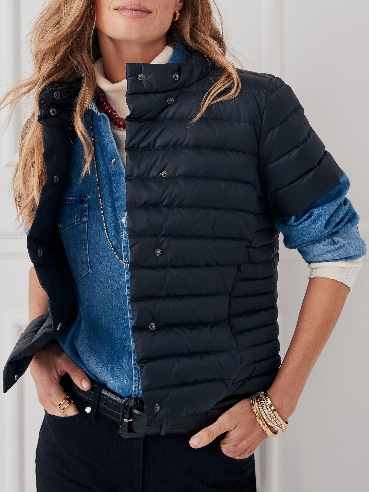 J.McLaughlin Kennedy jacket in black made with nylon. 