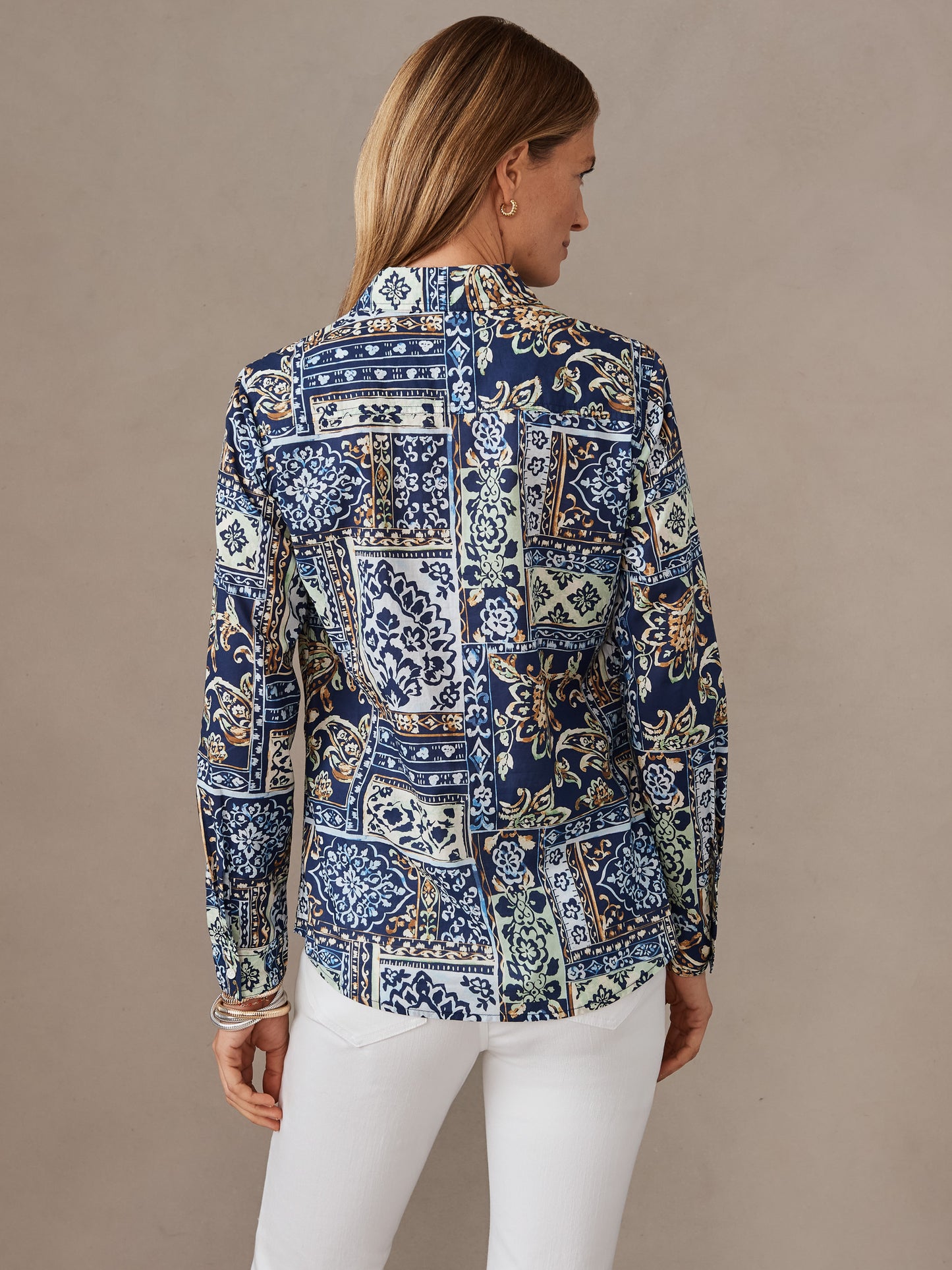 J.McLaughlin Lois shirt in navy/green/brown made with cotton.