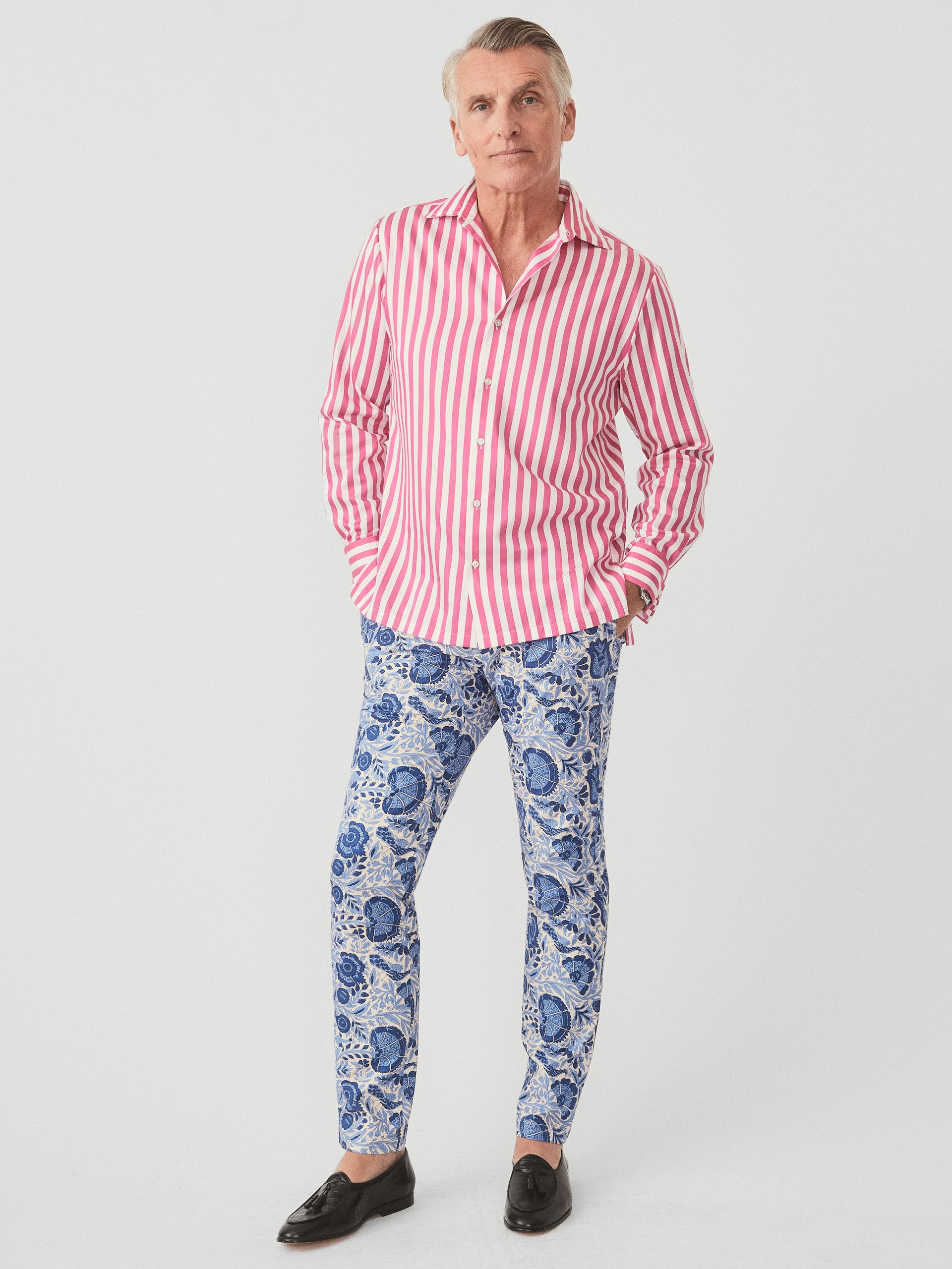 J.McLaughlin Lukas pants in navy/sand/denim made with cotton.