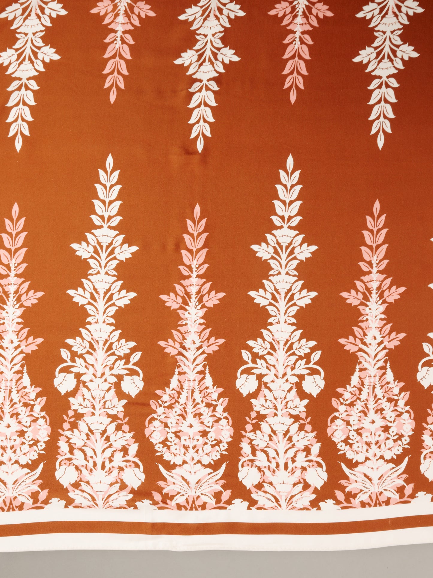 The Magic Silk Twill Scarf in Manor Motif Border
