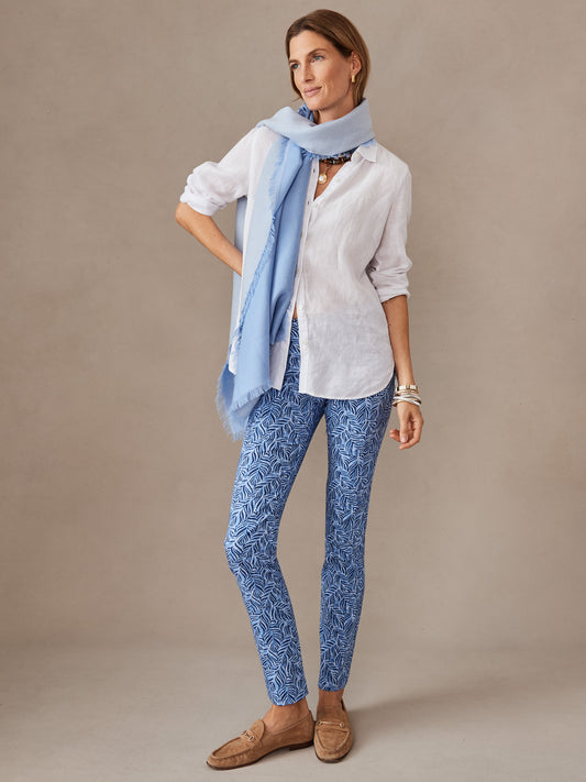 J.McLaughlin Masie pants in navy/light blue made with amelia cloth.