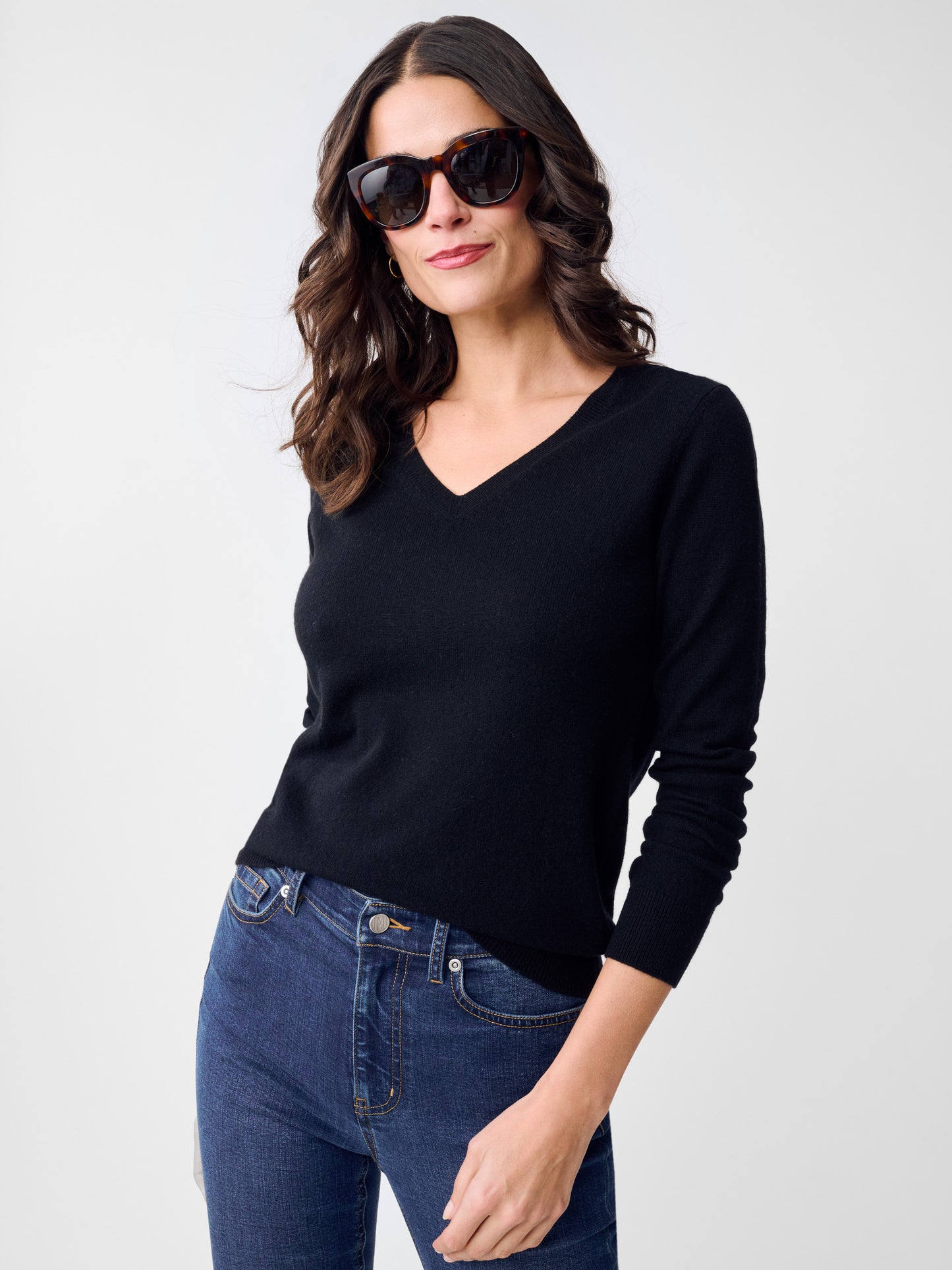 J.McLaughlin Maye sweater in Black made with Cashmere. 