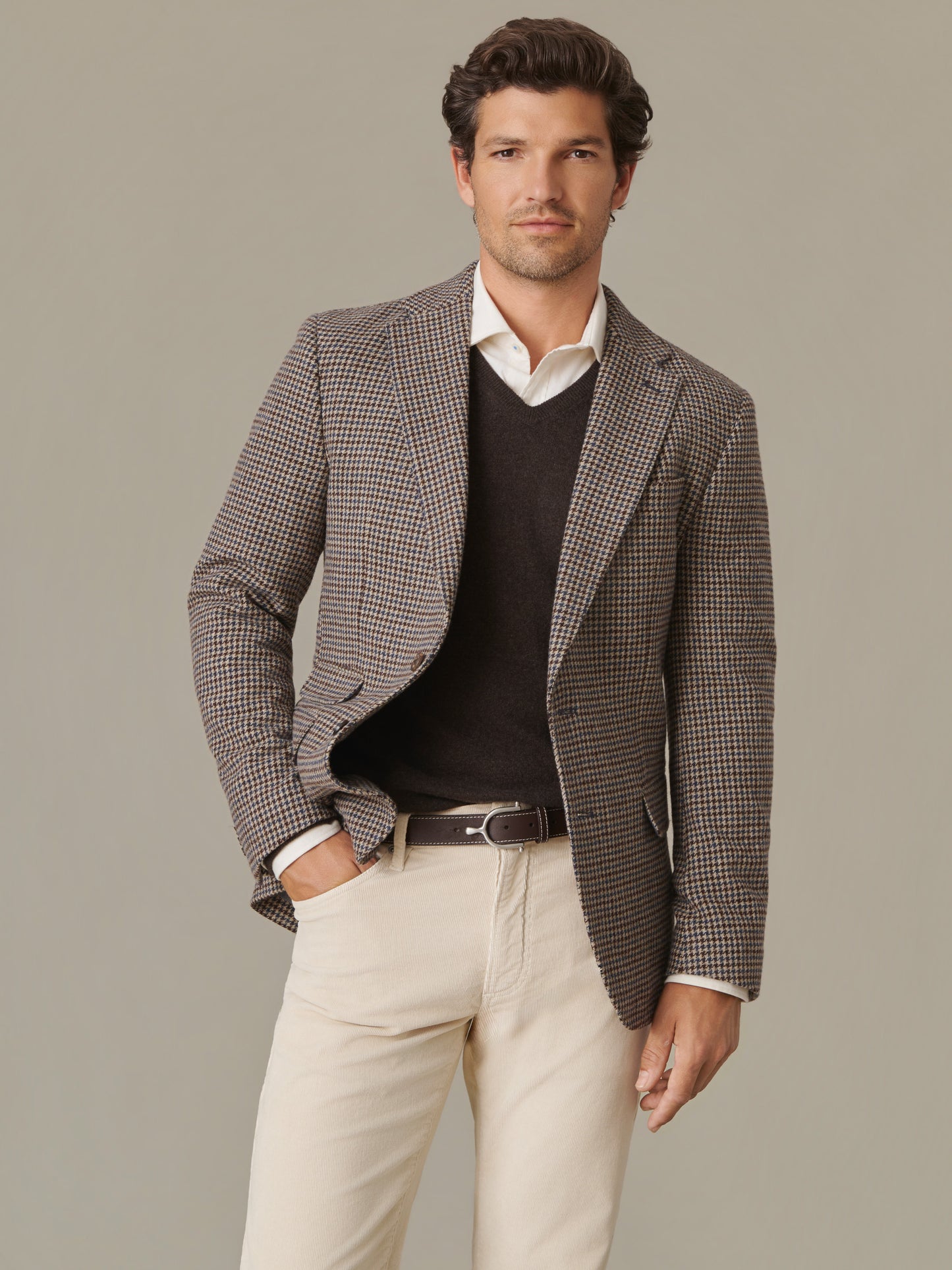 Suffolk Wool Sport Coat in Houndstooth