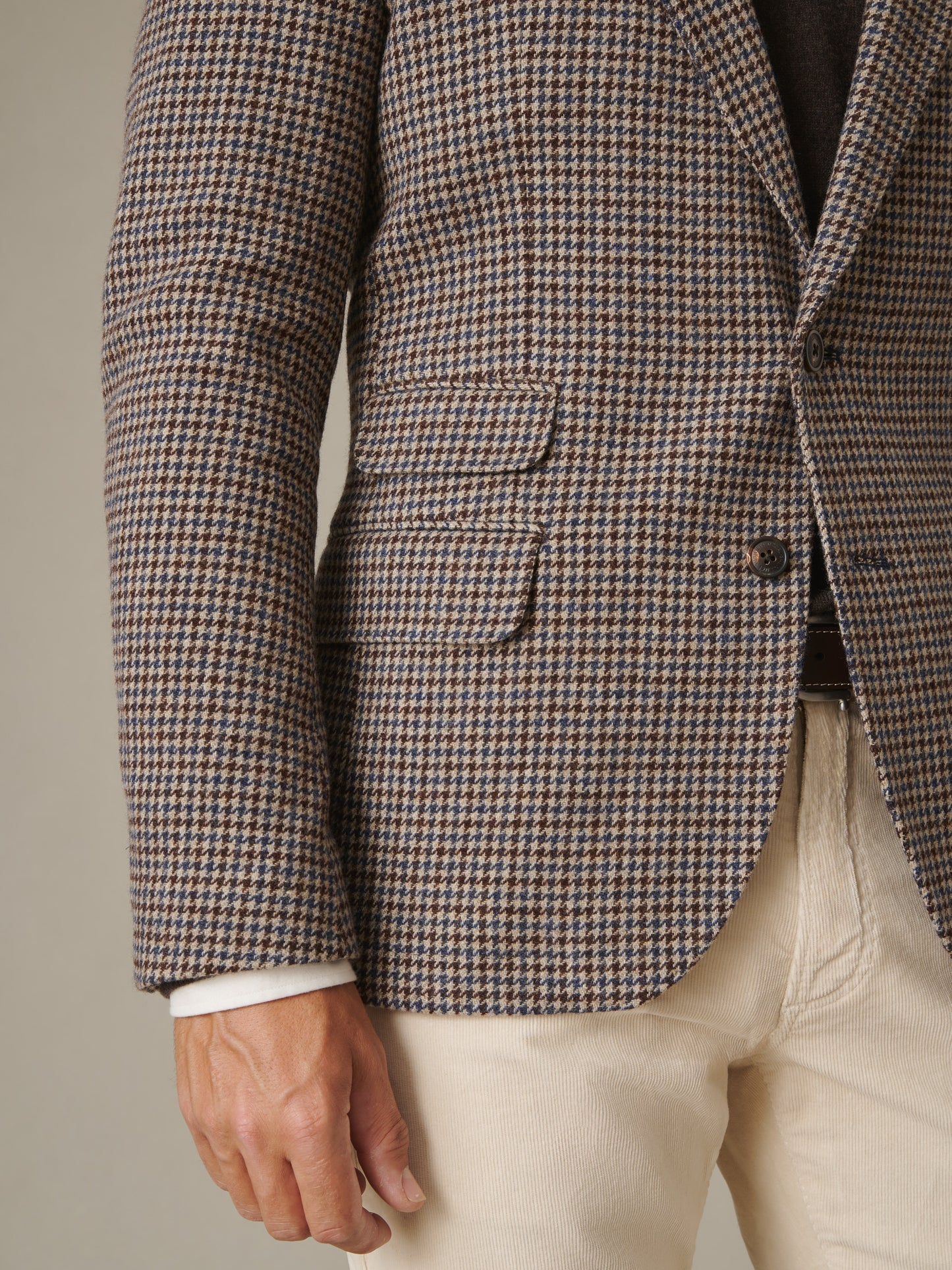 Suffolk Wool Sport Coat in Houndstooth