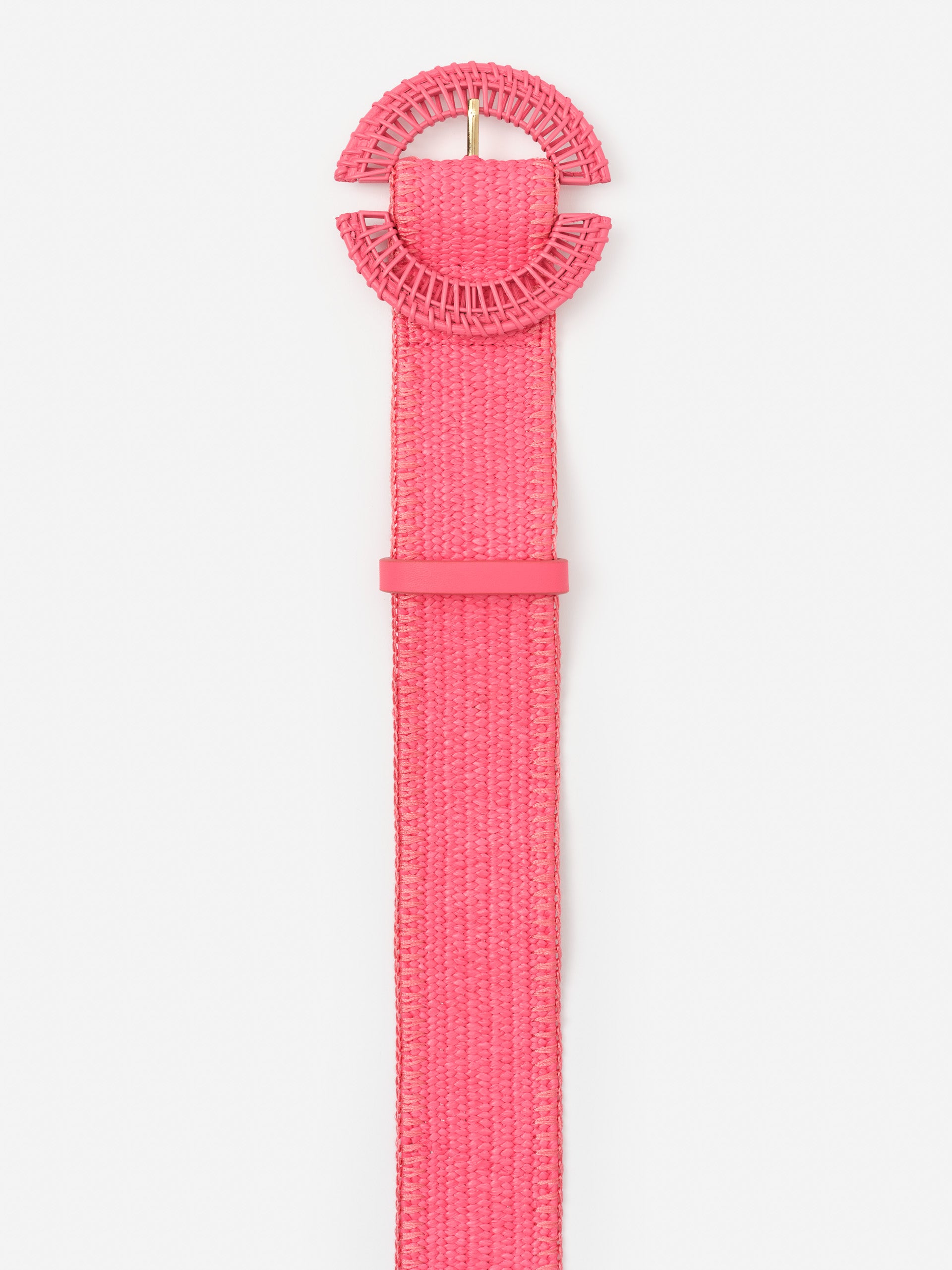 J.McLaughlin Millie belt in pink made with grasscloth and rattan.