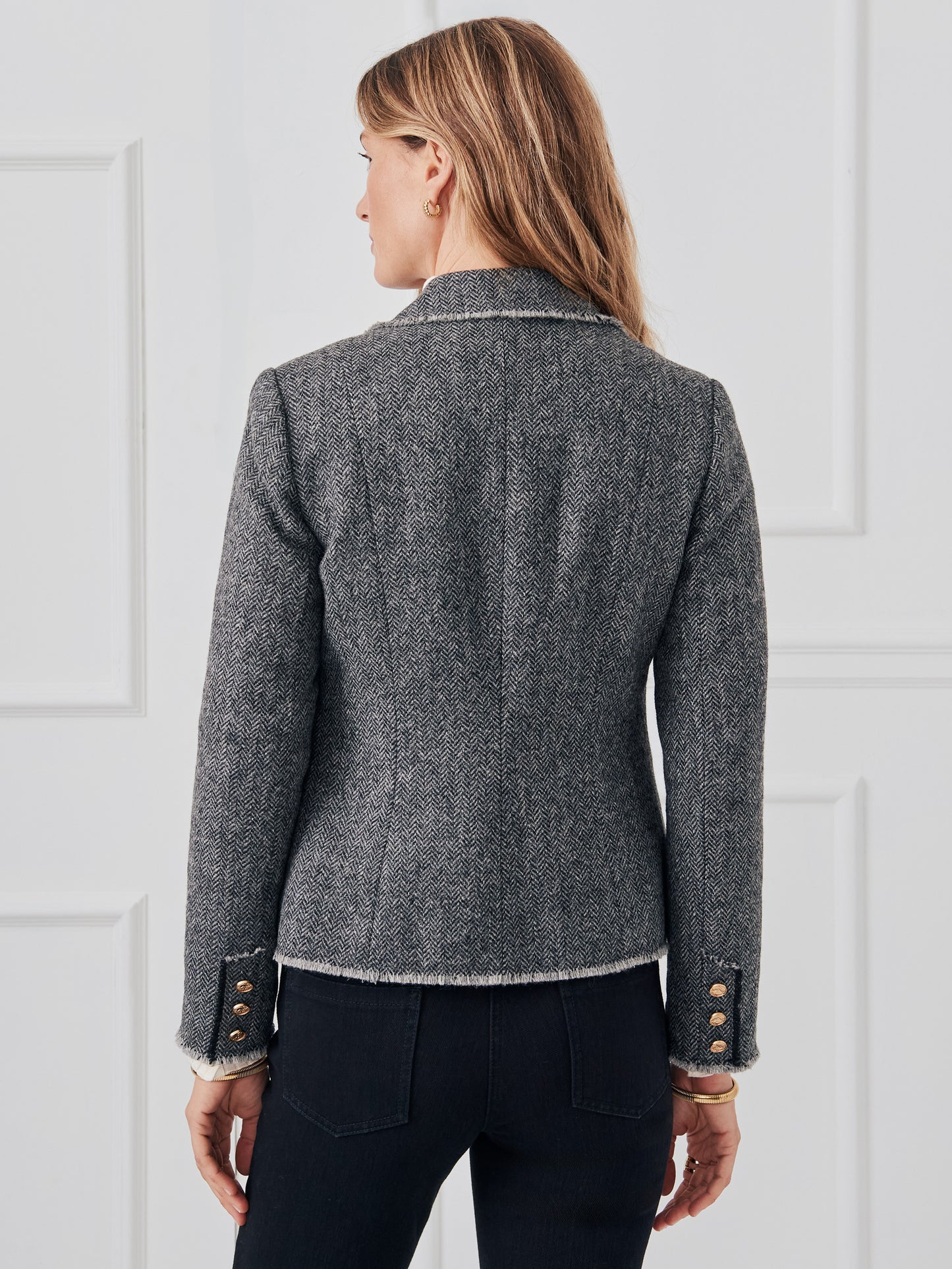 J.McLaughlin Anwen jacket in charcoal made with wool. 