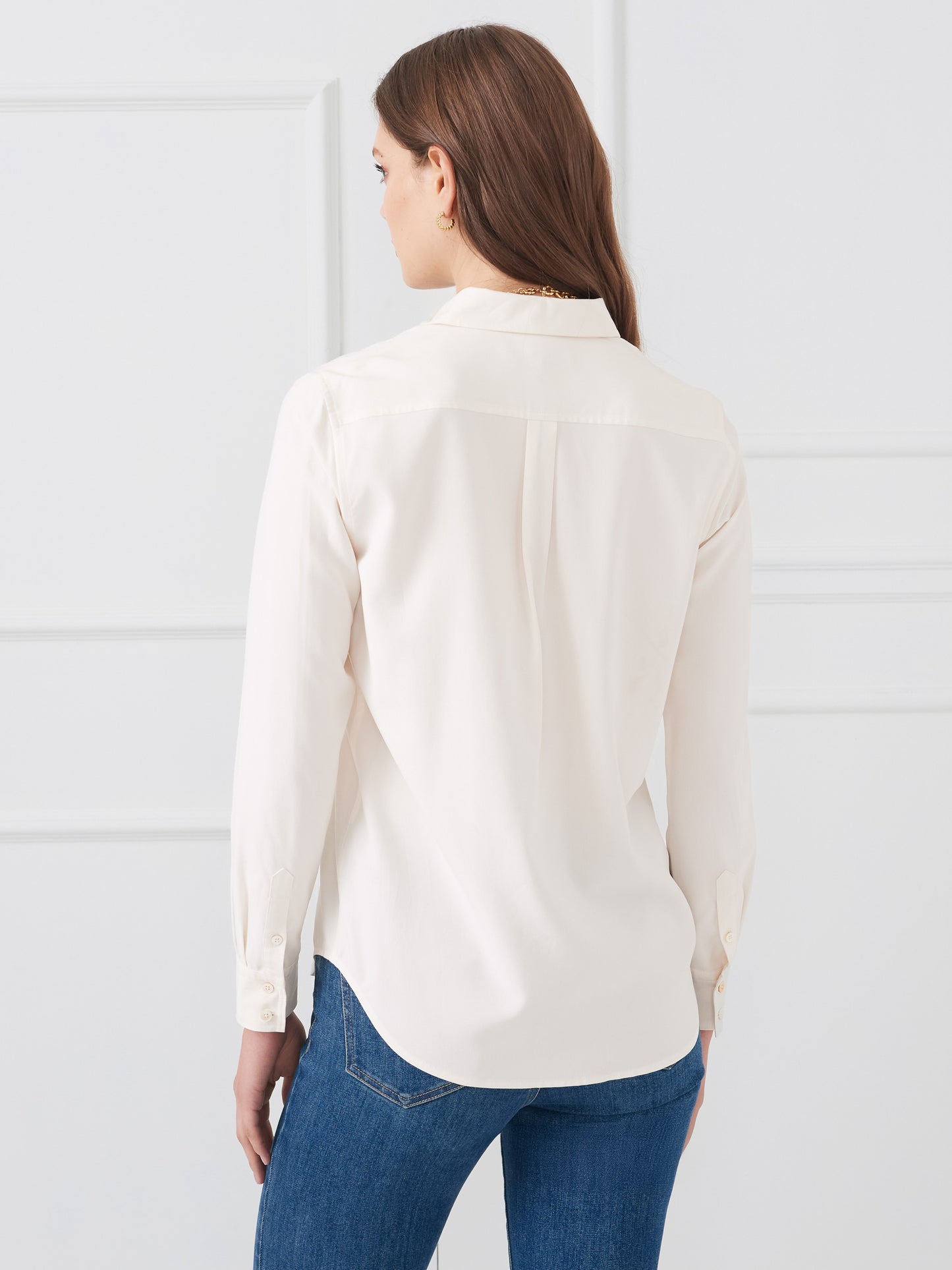 J.McLAUGHLIN Miris shirt in egret white made with silk