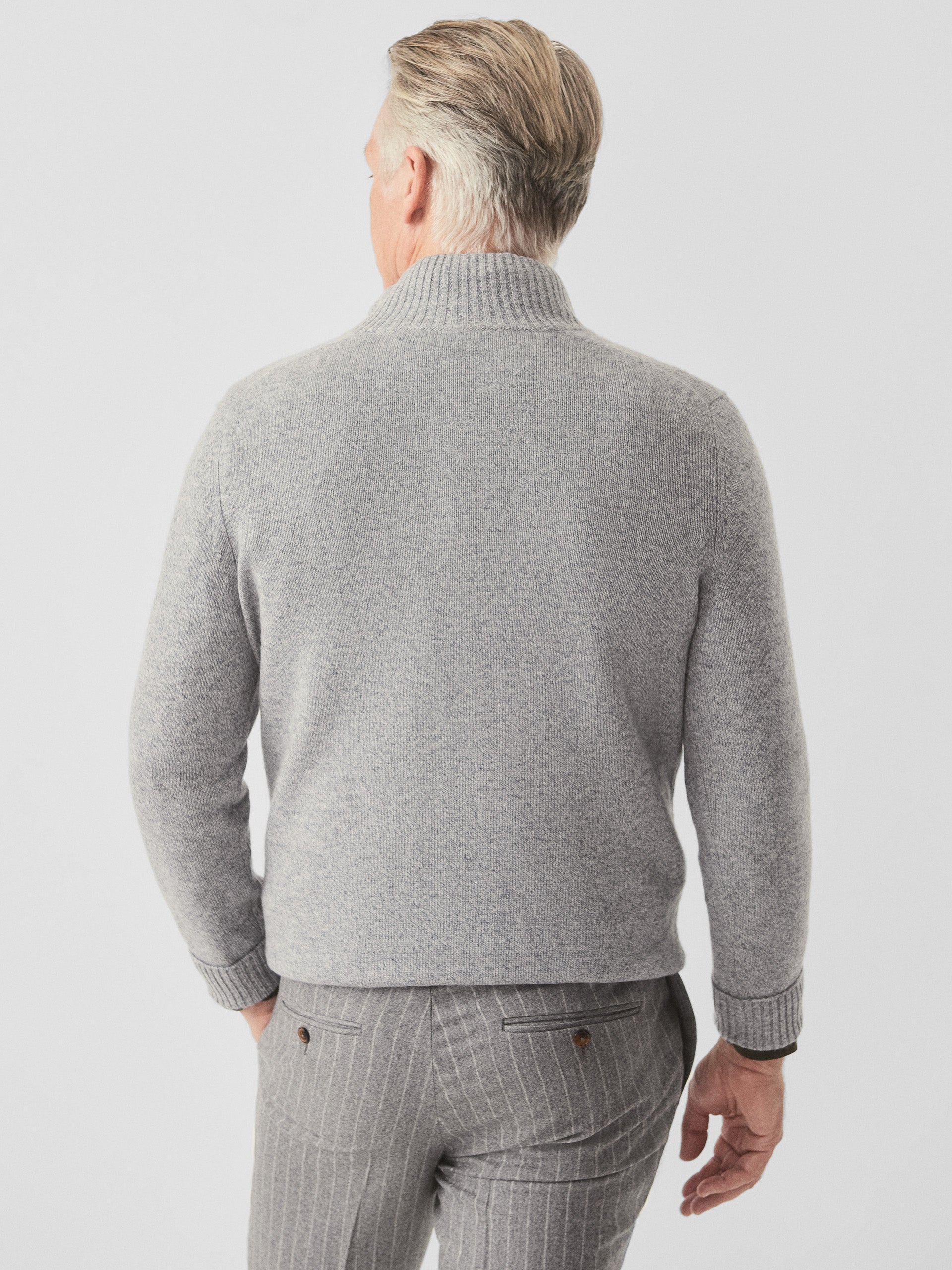 J.McLaughlin Mock Neck henley sweater in light heather grey made with cashmere.