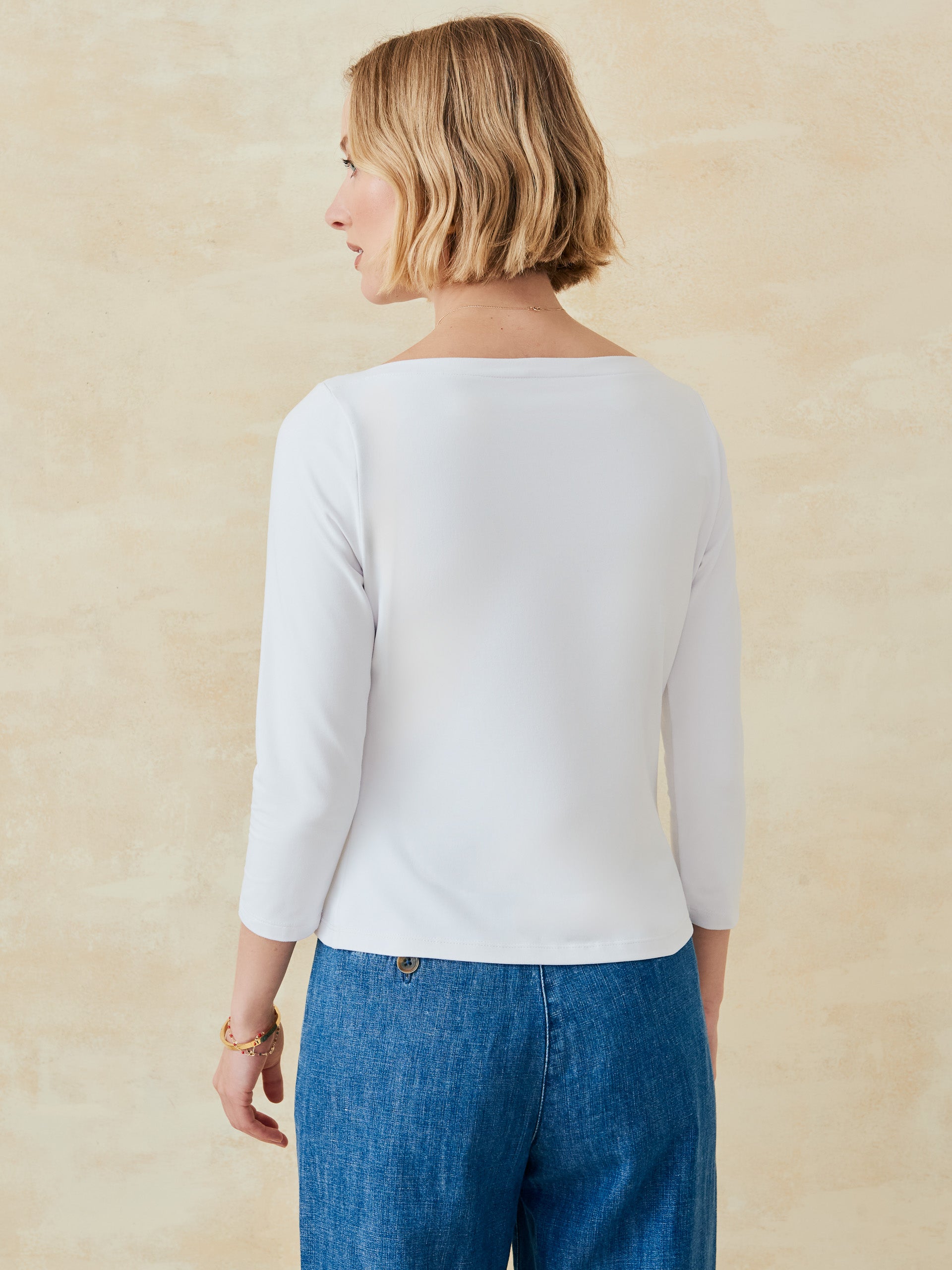 J.McLaughlin Natasha top in white made with catalina cloth. 