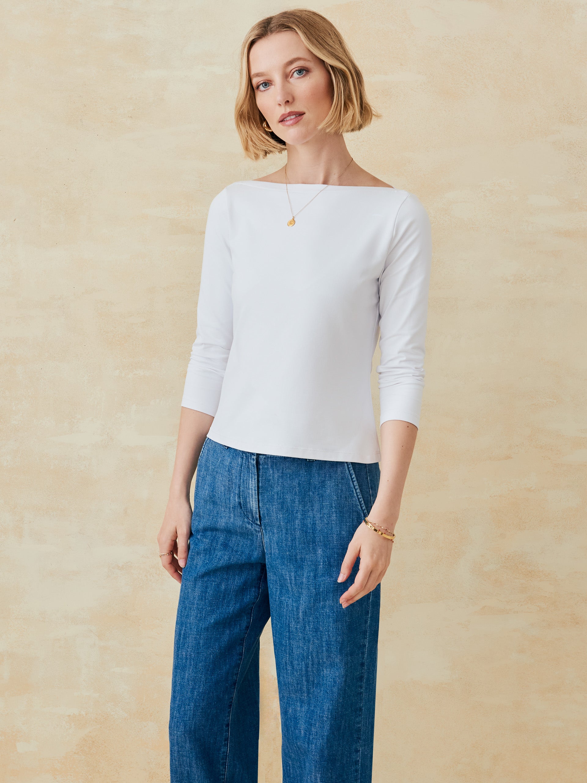 J.McLaughlin Natasha top in white made with catalina cloth. 