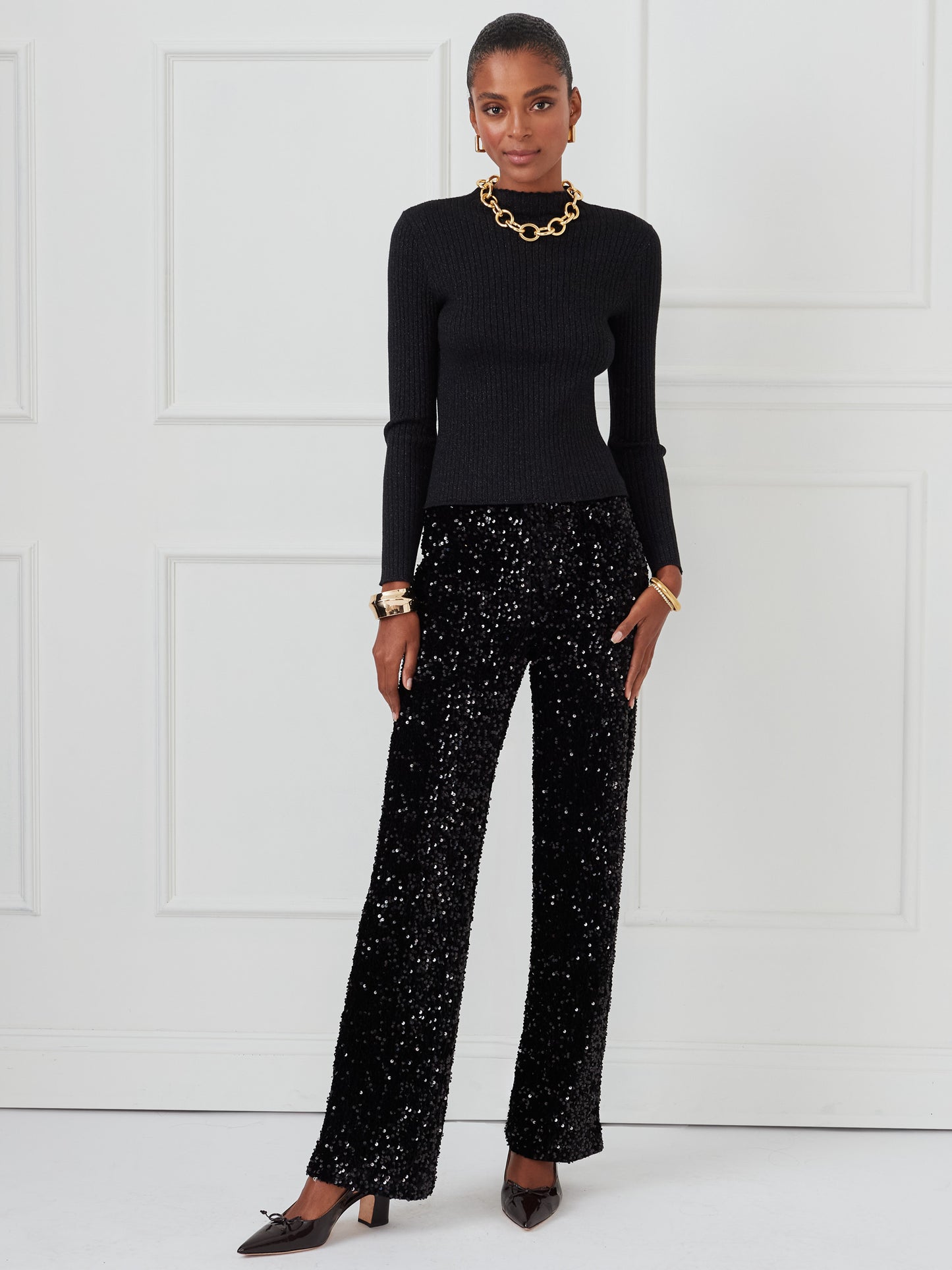 J.McLaughlin Neve top in black/metallic made with cotton/modal.