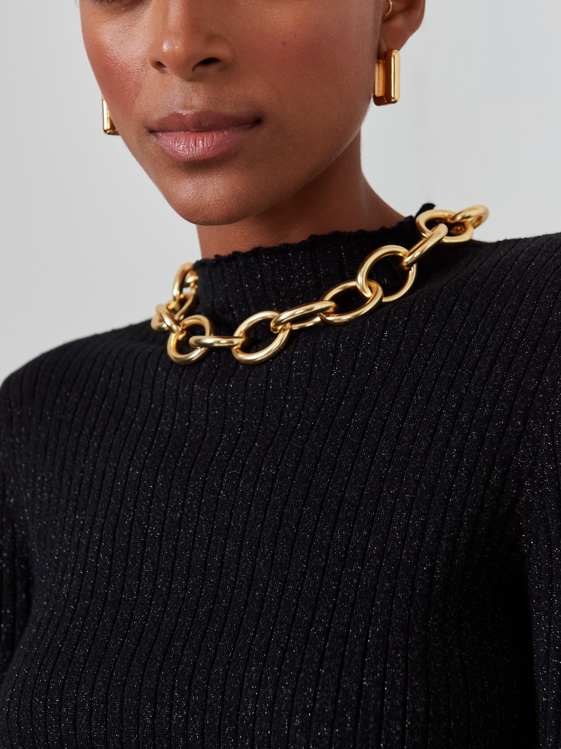 J.McLaughlin Neve top in black/metallic made with cotton/modal.