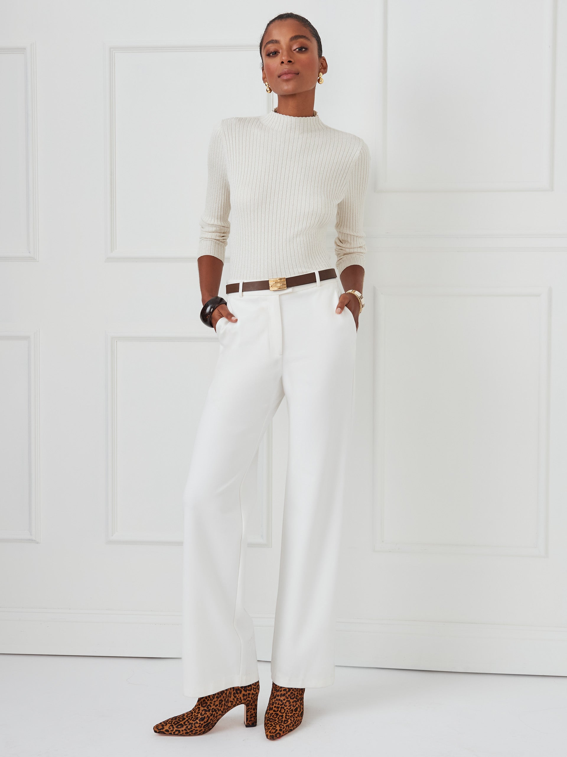 J.McLaughlin Neve top in champagne/gold made with cotton/modal.