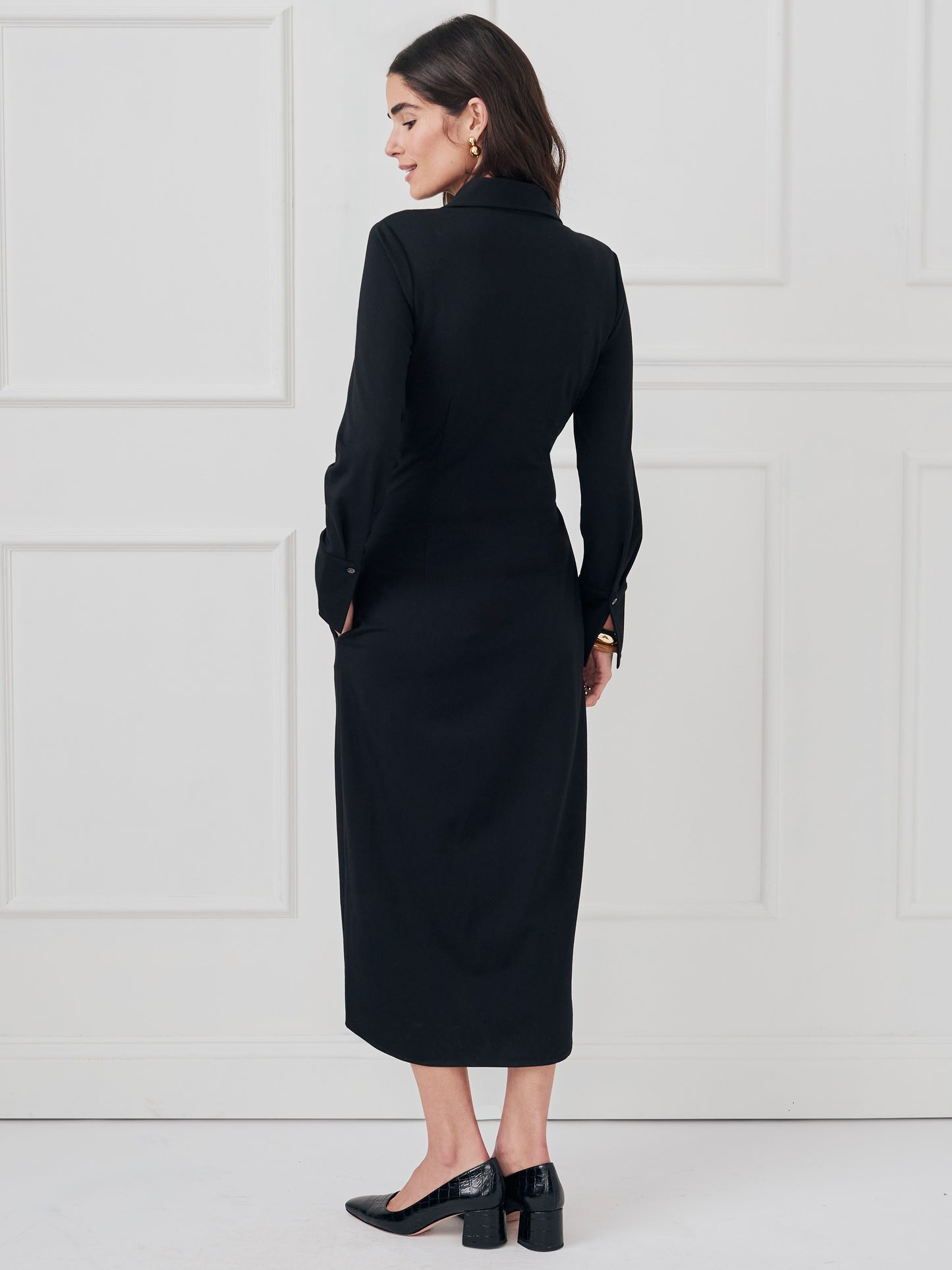 J.McLaughlin Orla dress in black made with bainbridge cloth. 