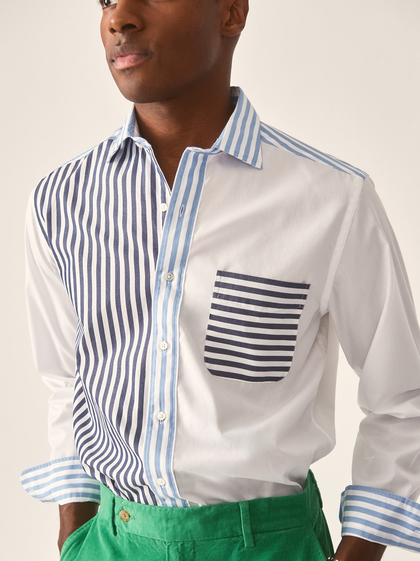 J.McLaughlin Gramercy shirt in White/Light Blue/Navy in Cotton. 