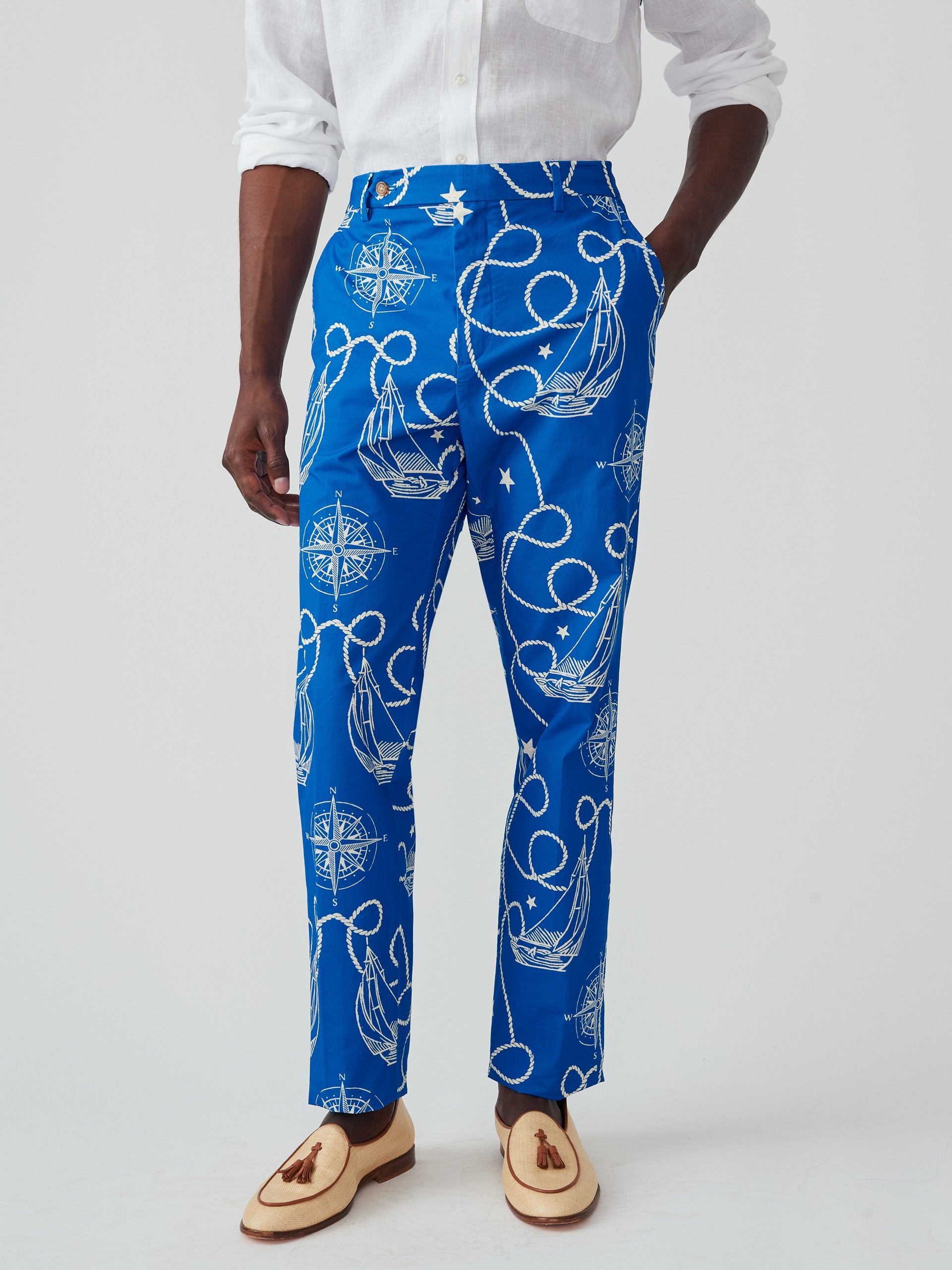J.McLaughlin Oxford pants in marine blue made with cotton. 