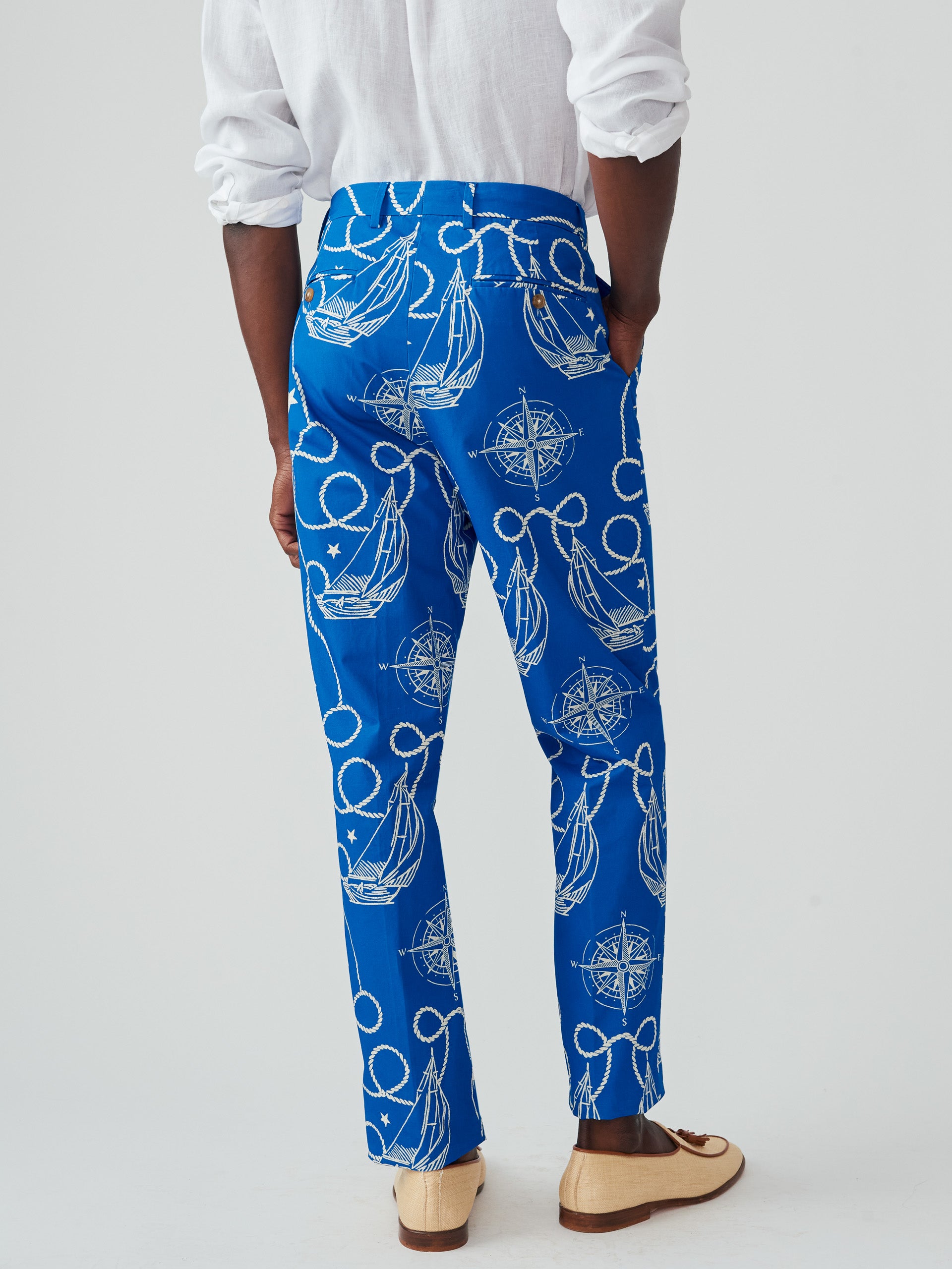 J.McLaughlin Oxford pants in marine blue made with cotton. 