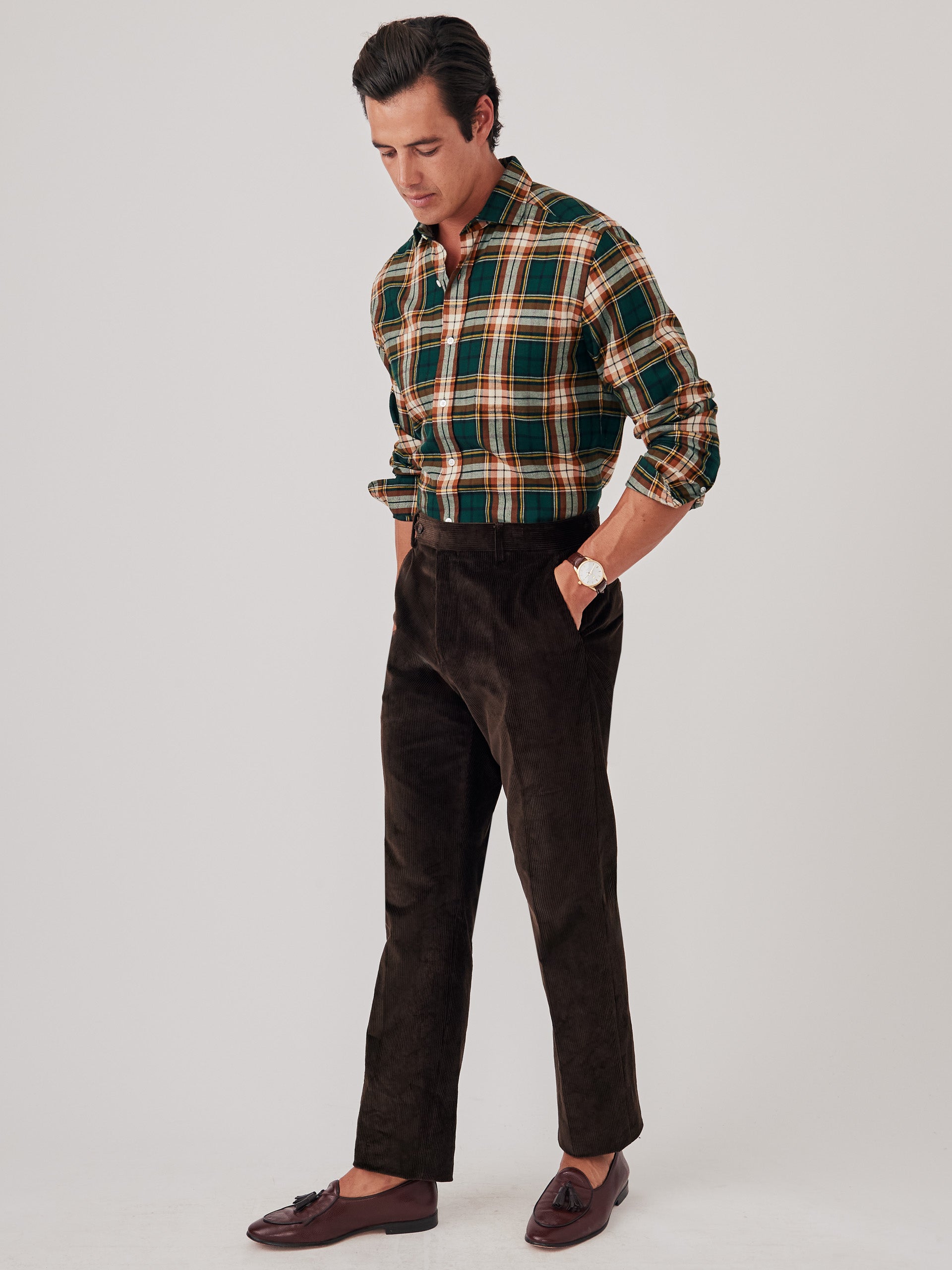 J.McLaughlin Oxford pants in brown made with cotton corduroy.