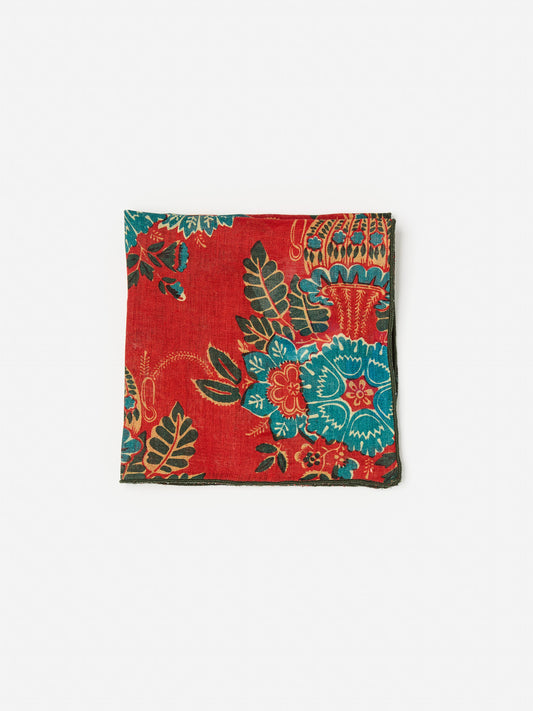 J.McLaughlin pocket square in red/multi made with linen.