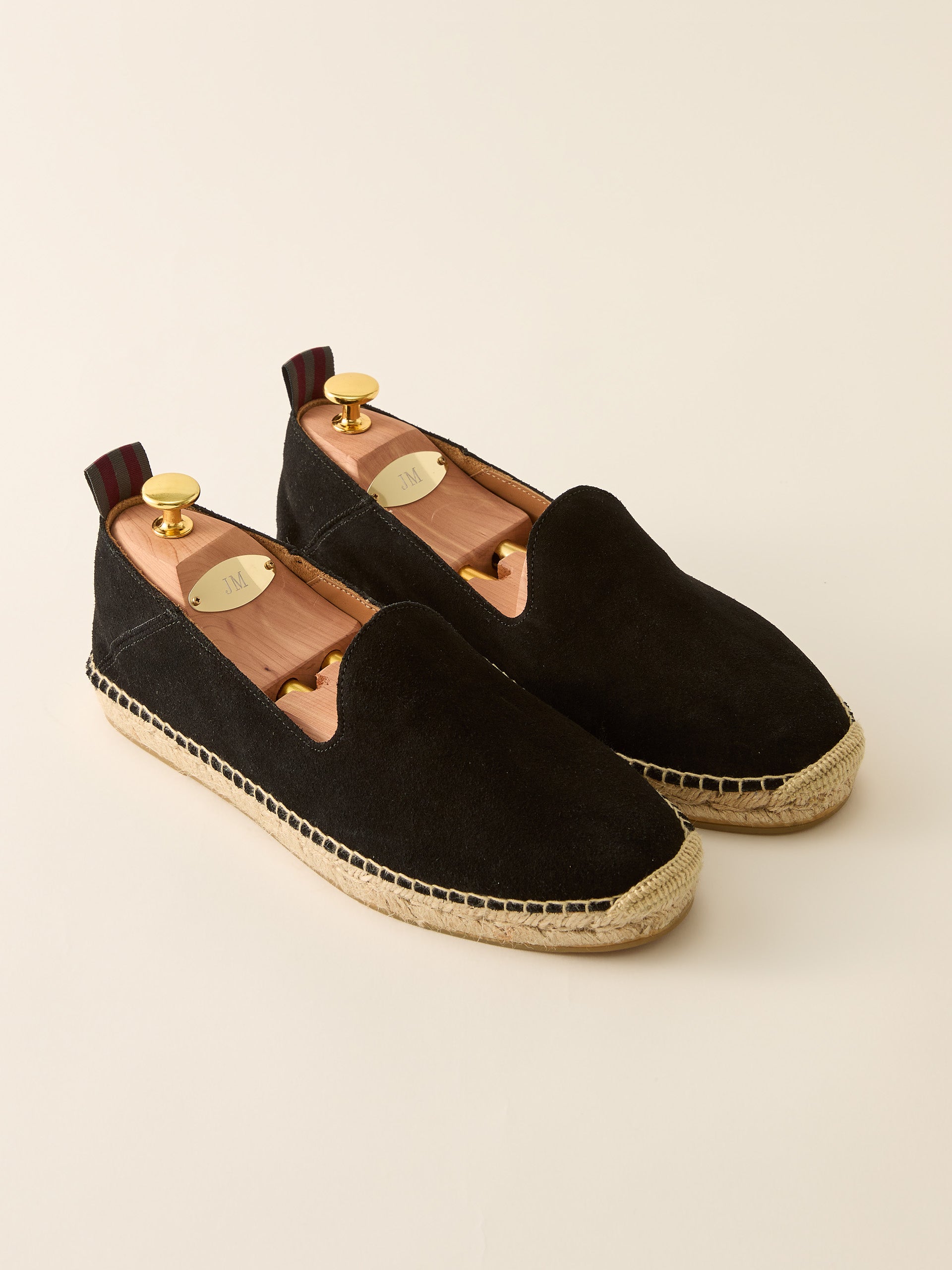 J.McLaughlin Rafe shoes in Black made with Suede. 