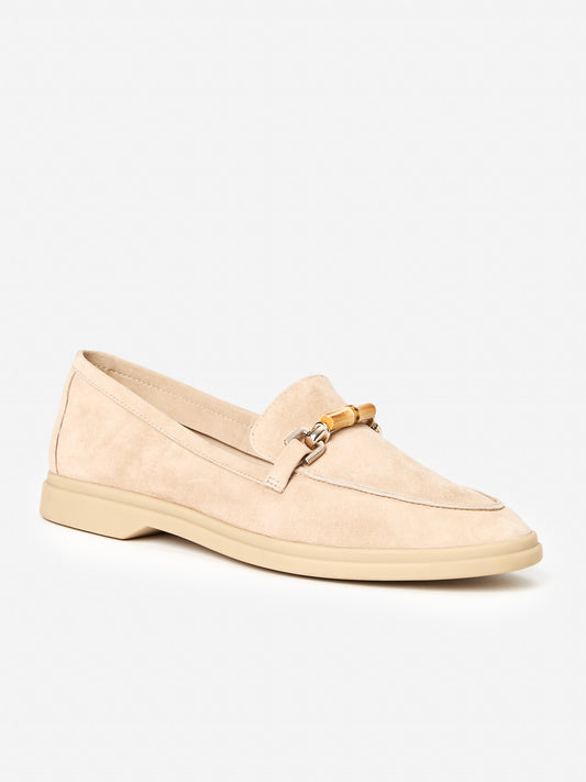 J.McLaughlin Reina shoe in Oat made with Suede.