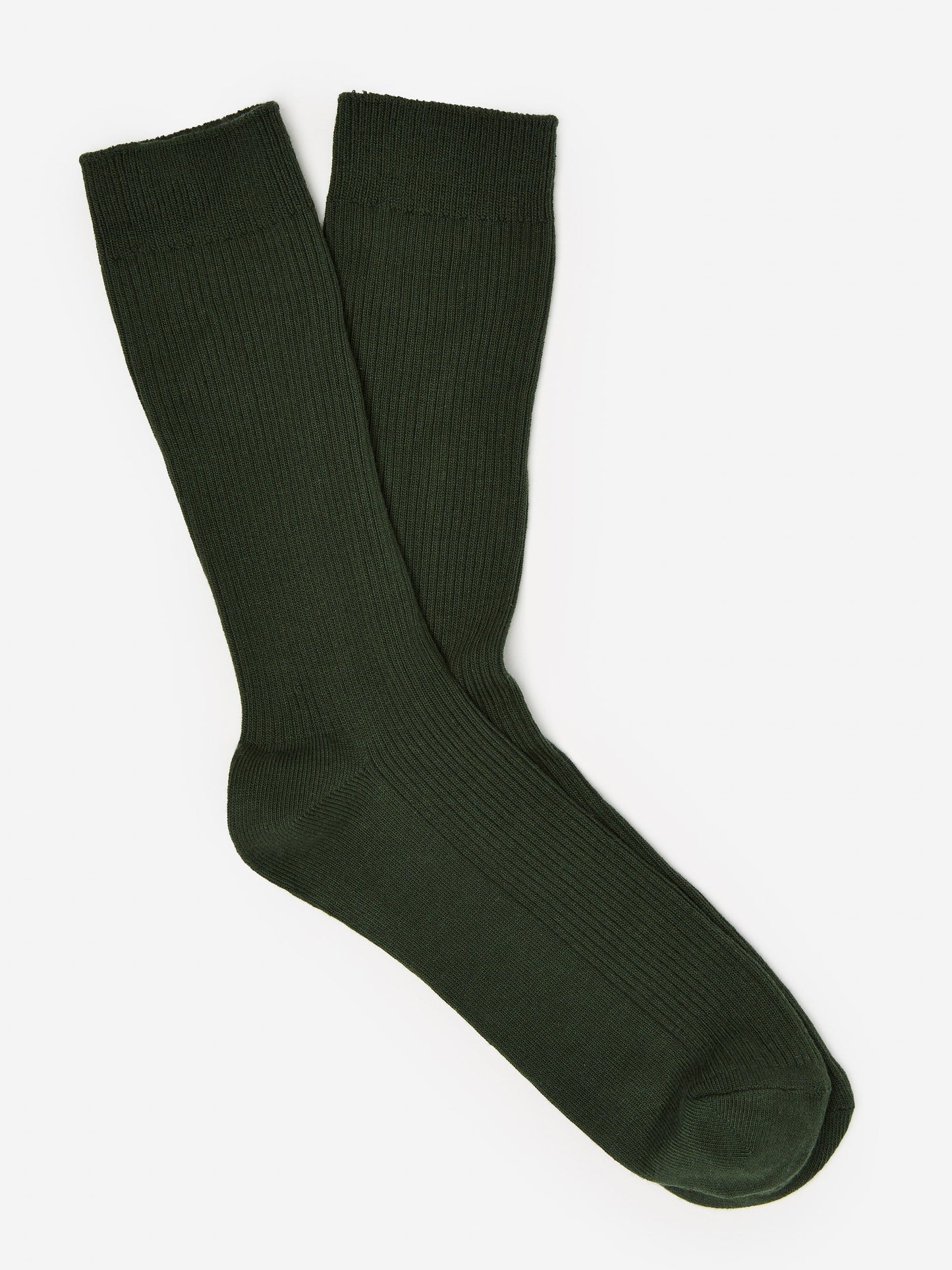 J.McLaughlin Ribbed socks in olive made with cotton.