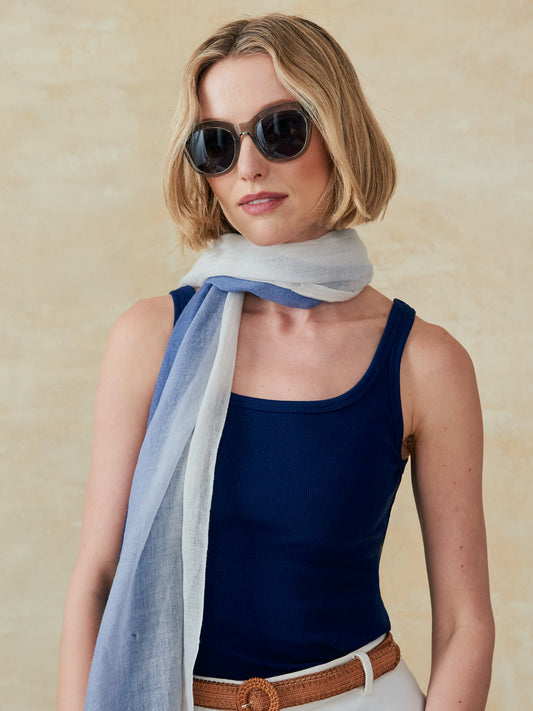 J.McLaughlin Robin tank in navy made with cotton. 