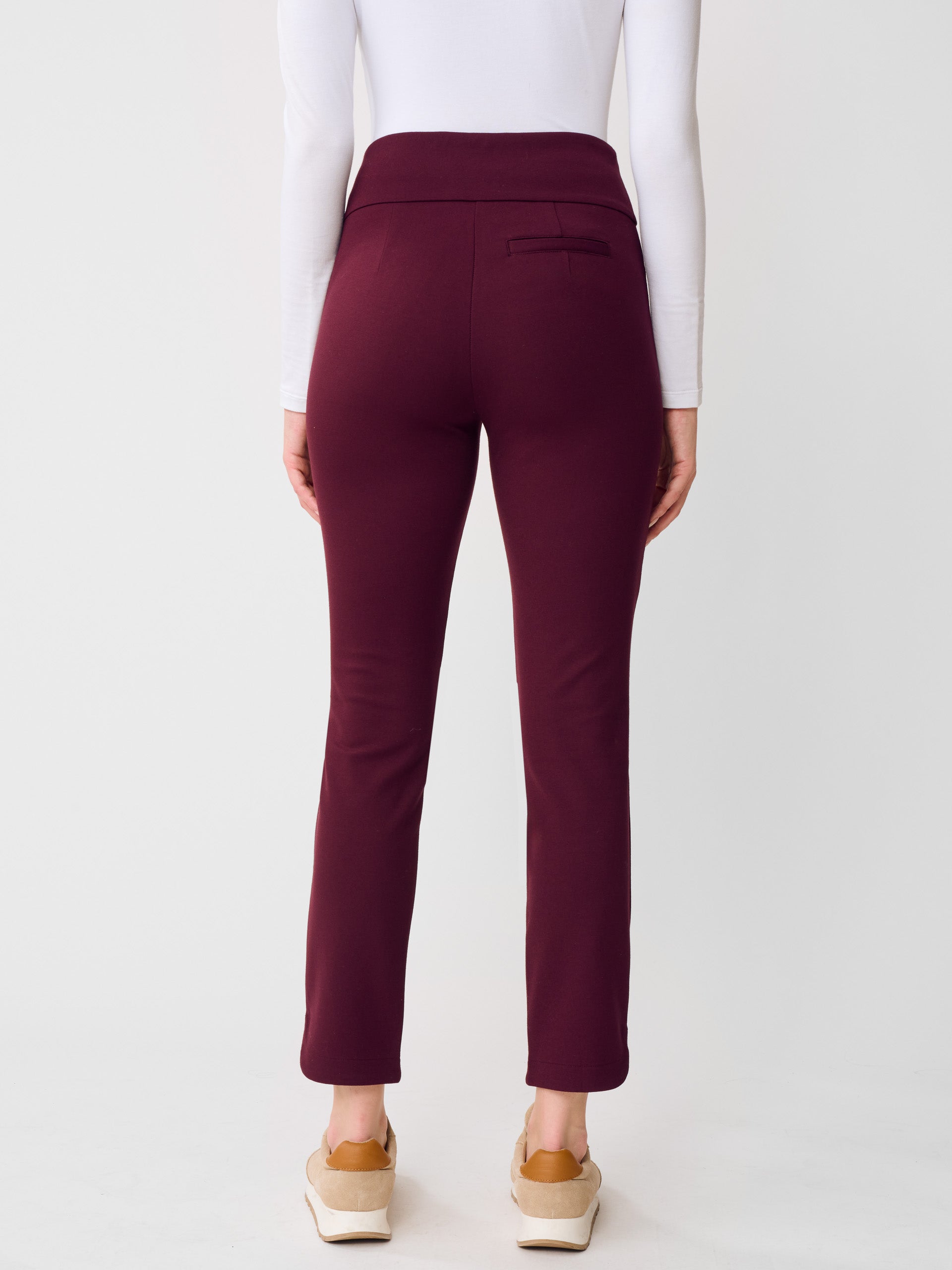 J.McLaughlin Romilly pants in Burgundy made with Bainbridge Cloth. 