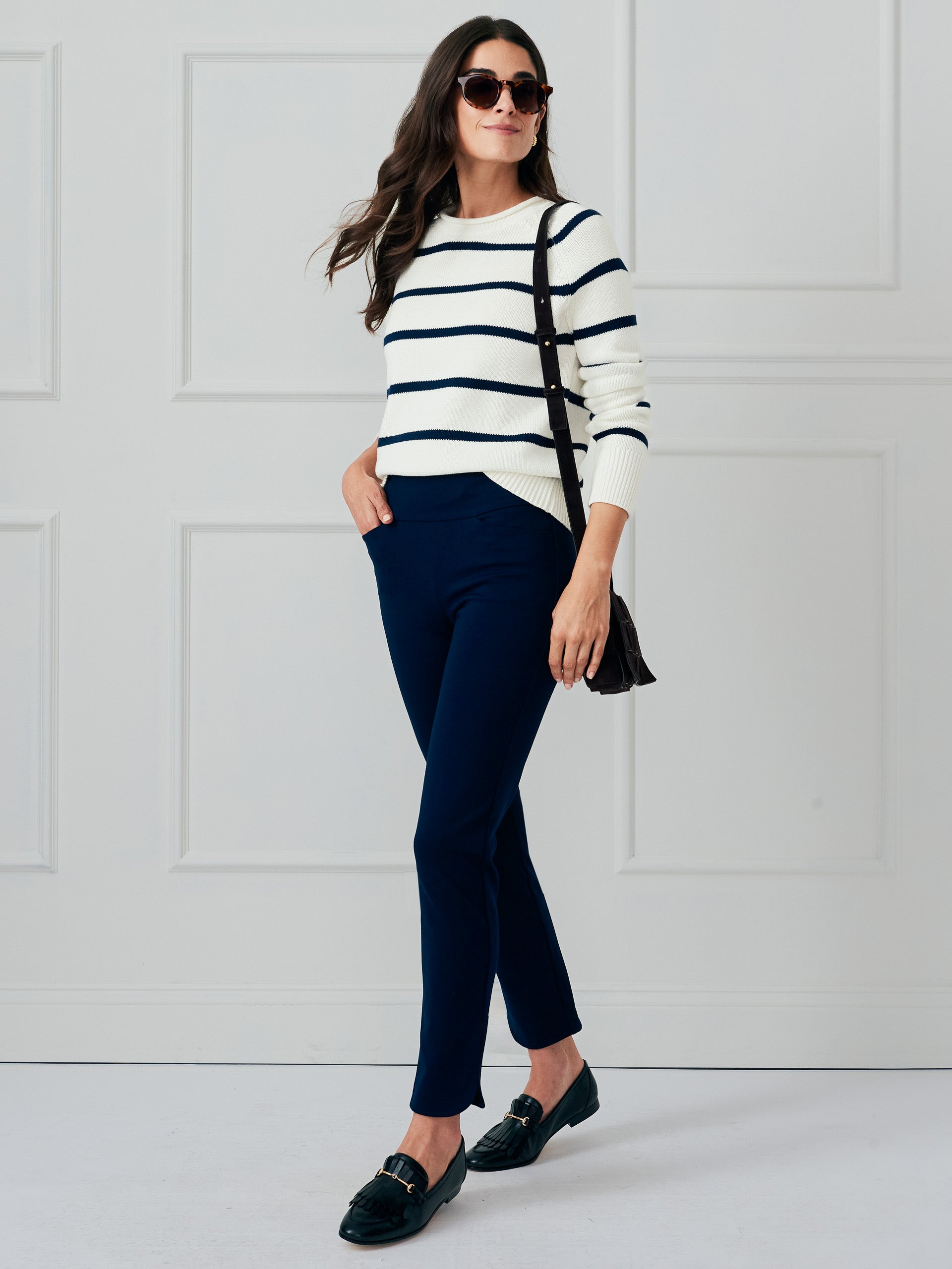 J.McLaughlin Romilly pants in winter navy made with bainbridge cloth. 