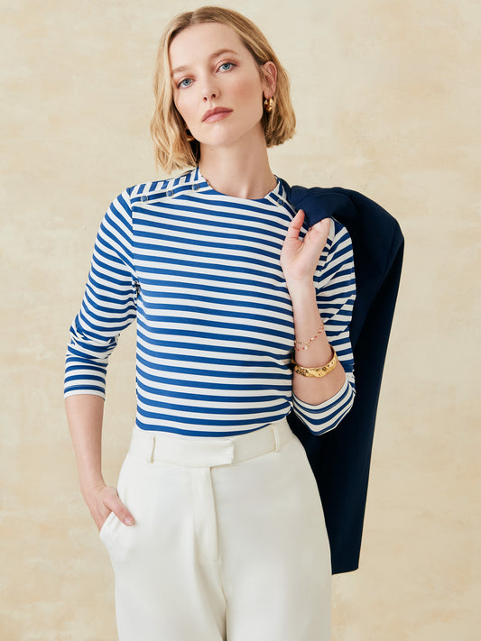 J.McLaughlin Rose top in white/light navy made with catalina cloth. 